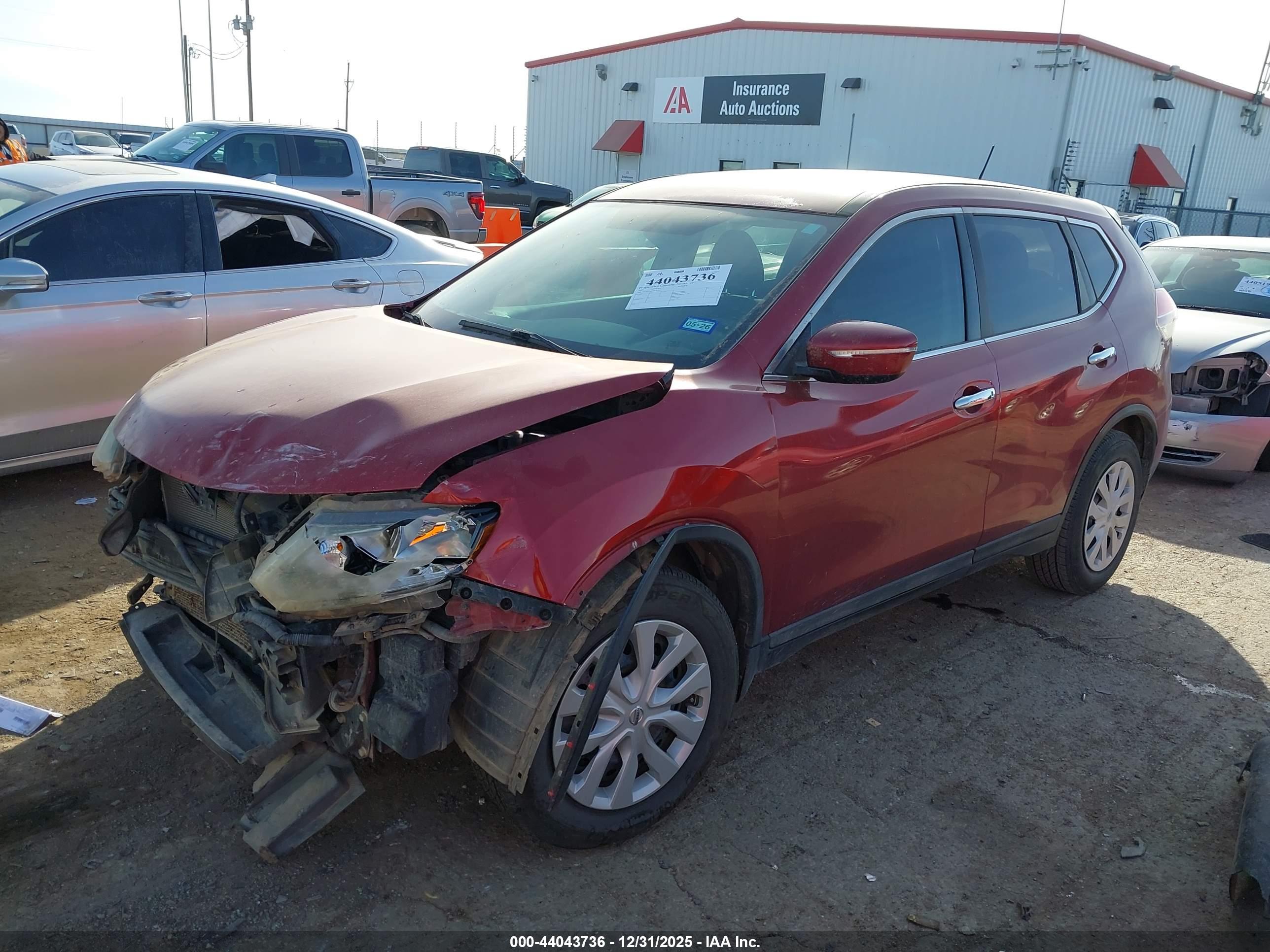 NISSAN ROGUE image 2