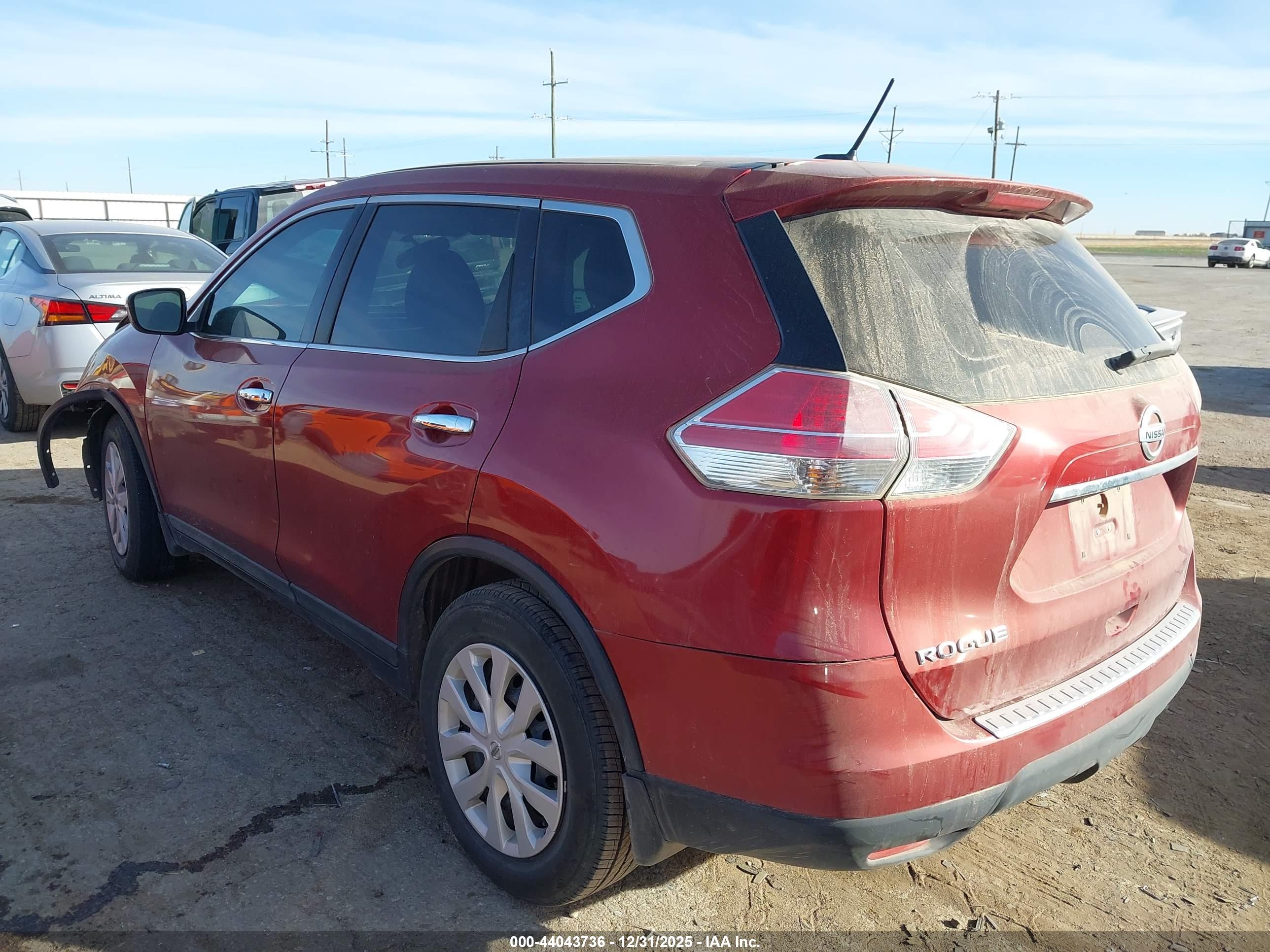 NISSAN ROGUE image 3