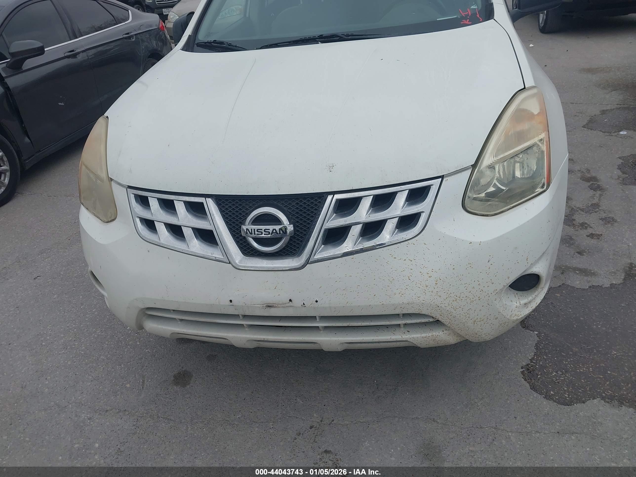 NISSAN ROGUE image 6