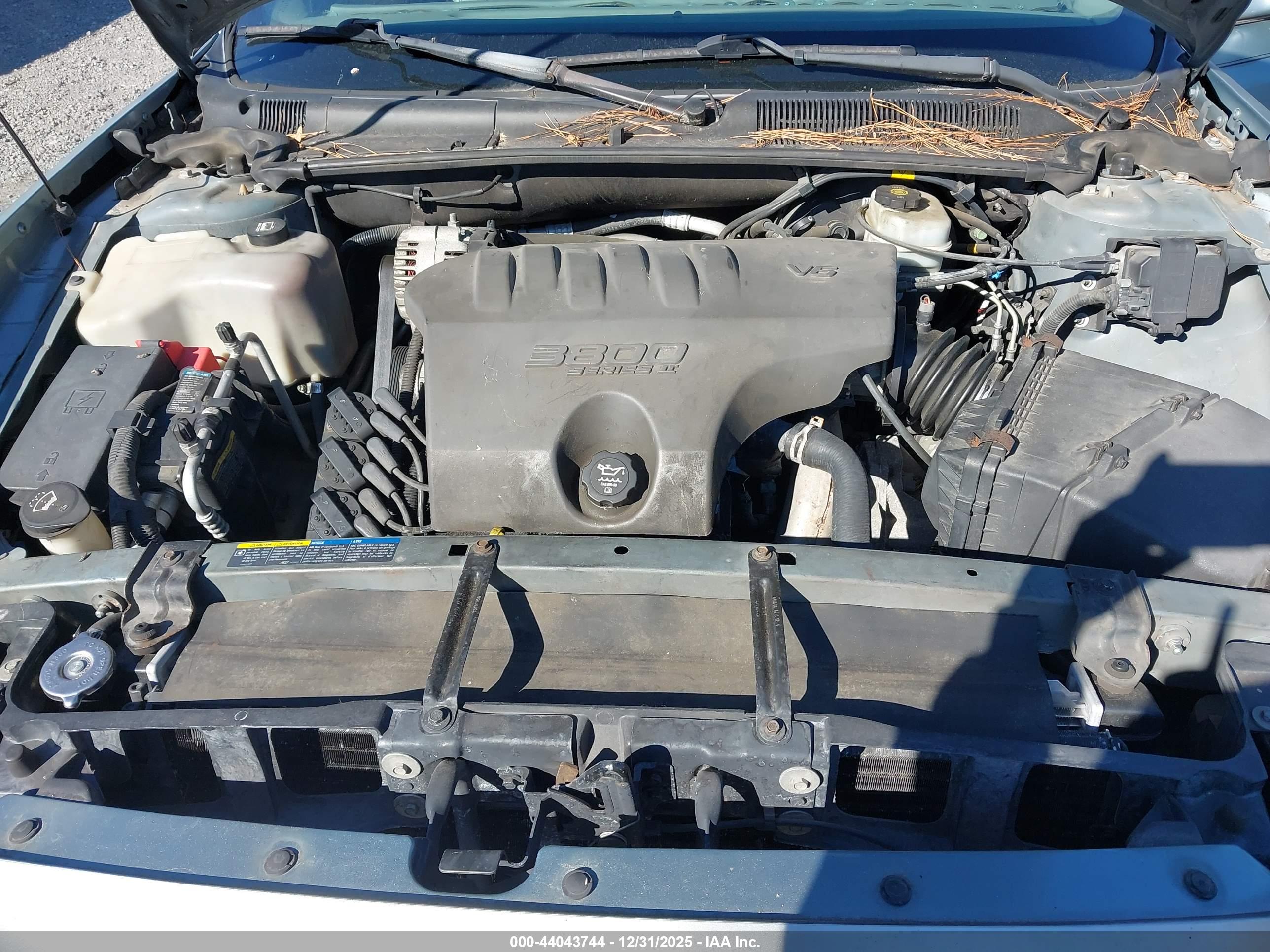 BUICK LESABRE image 10