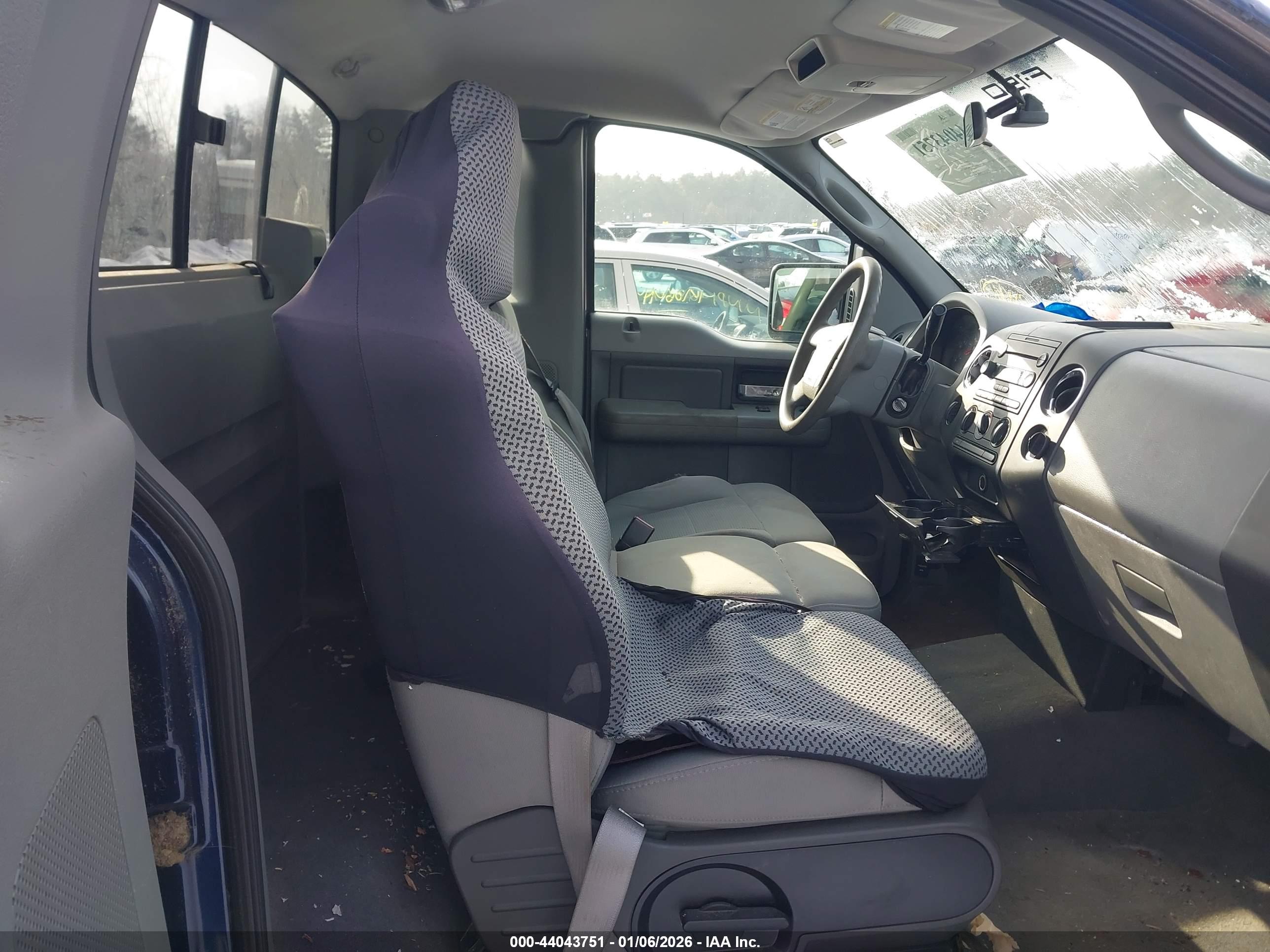 FORD F-150 image 8