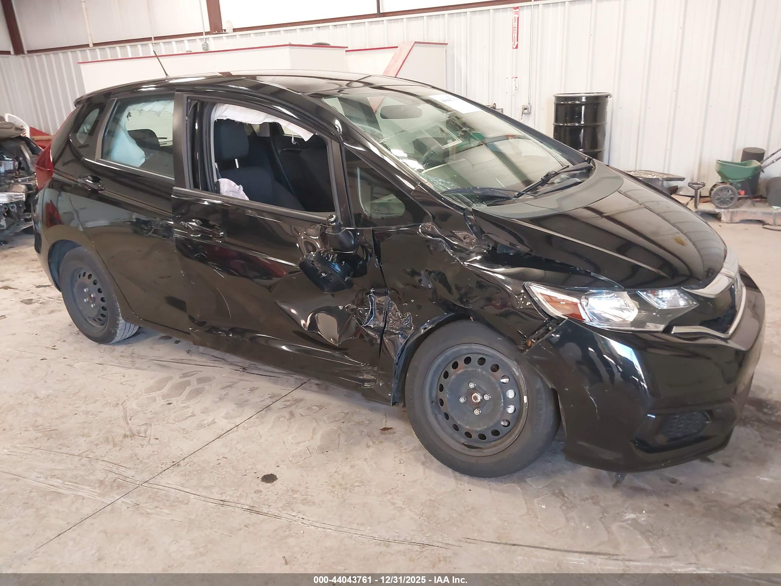 HONDA FIT image 6