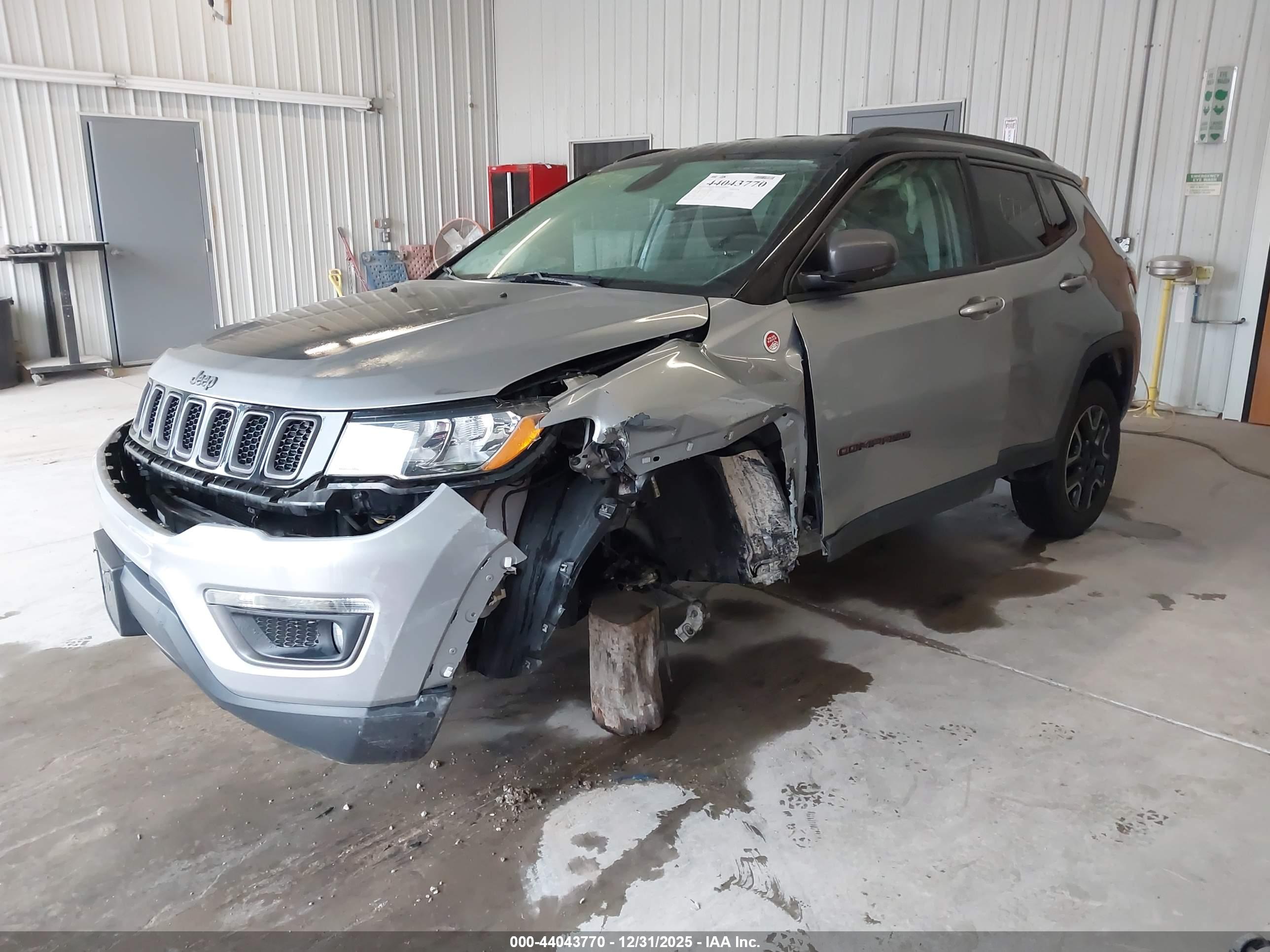 JEEP COMPASS image 2