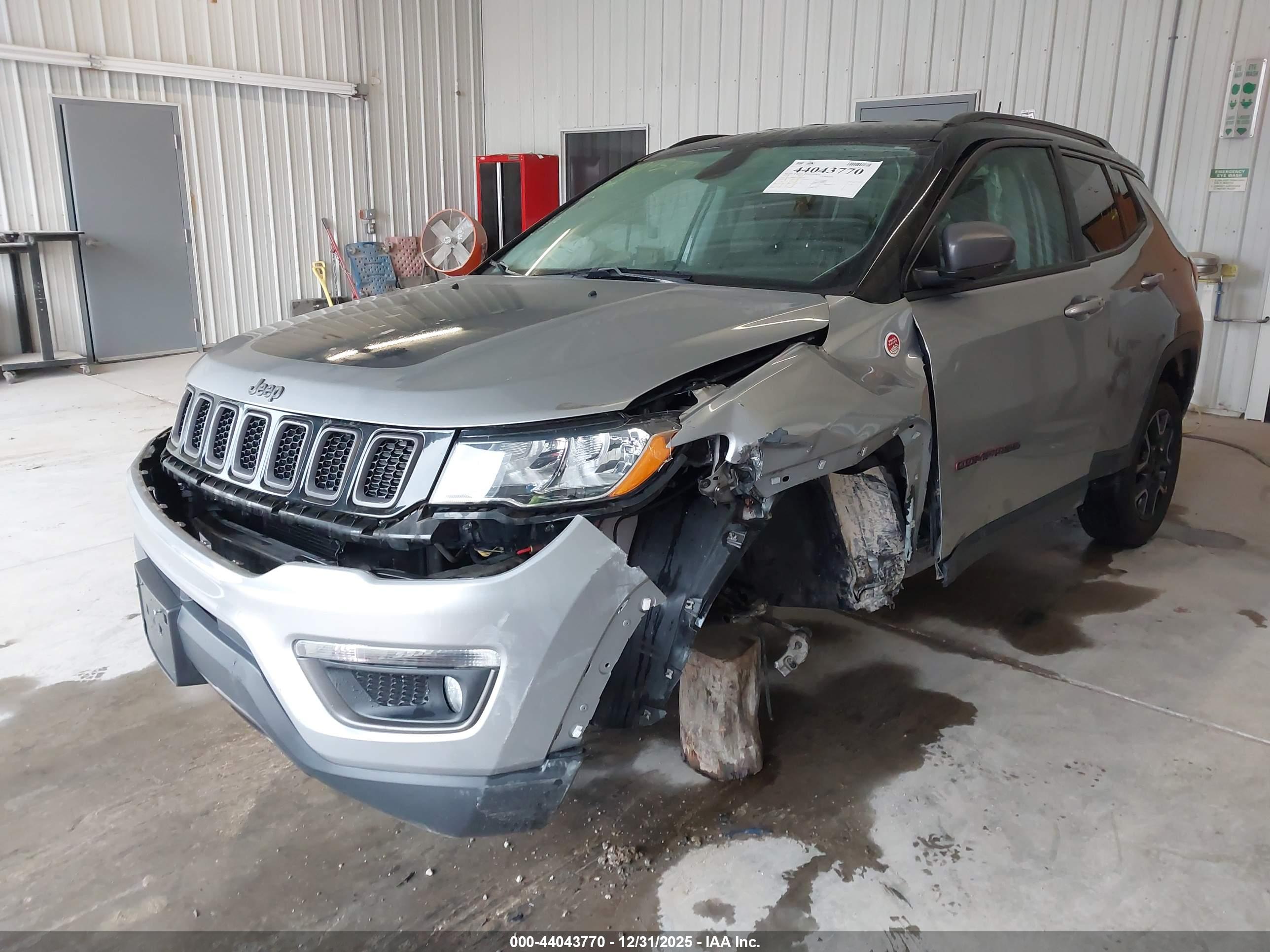 JEEP COMPASS image 6