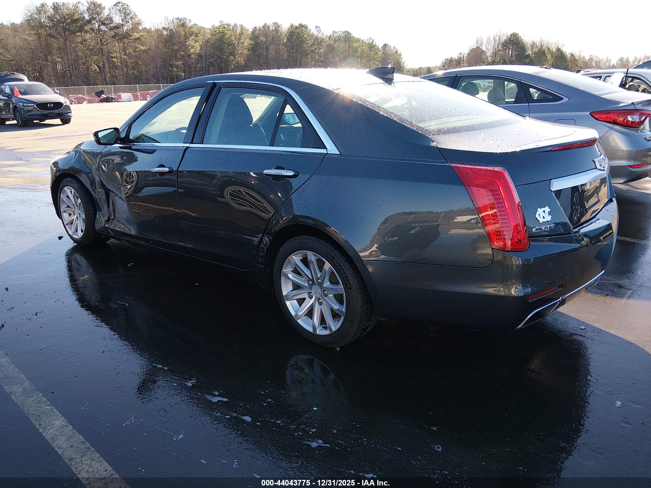 CADILLAC CTS image 3