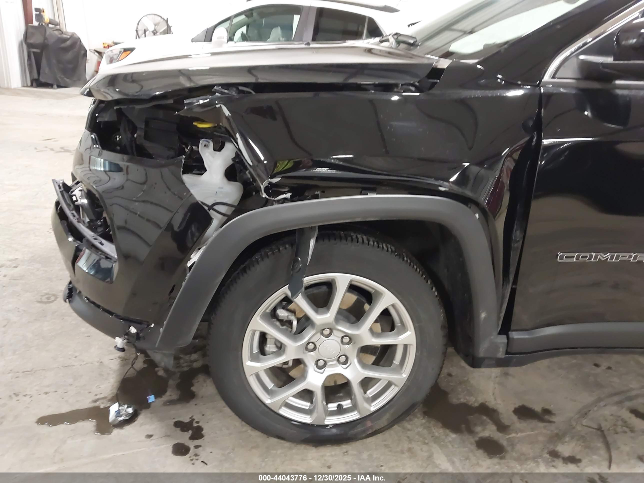 JEEP COMPASS image 6