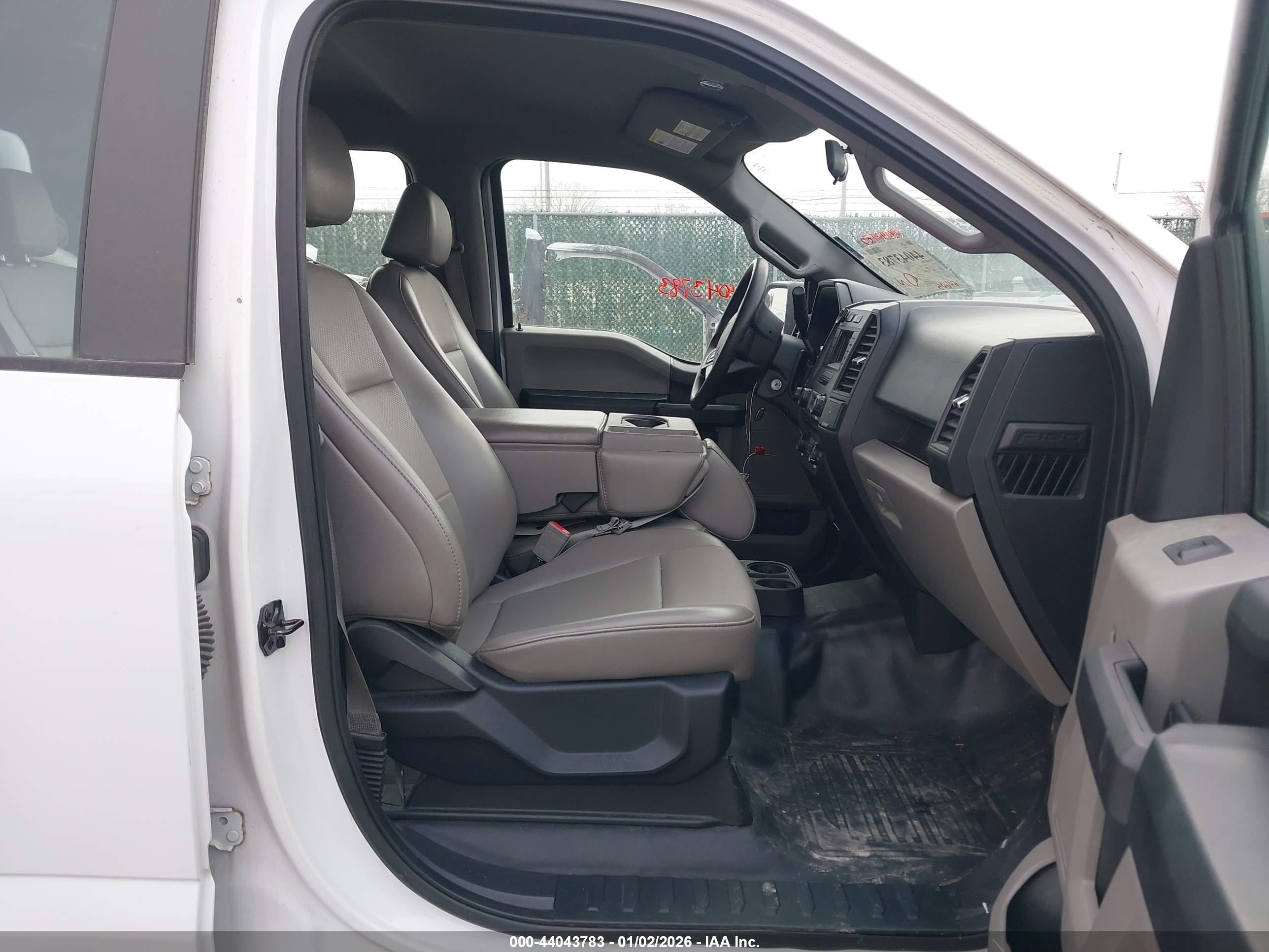 FORD F-150 image 5