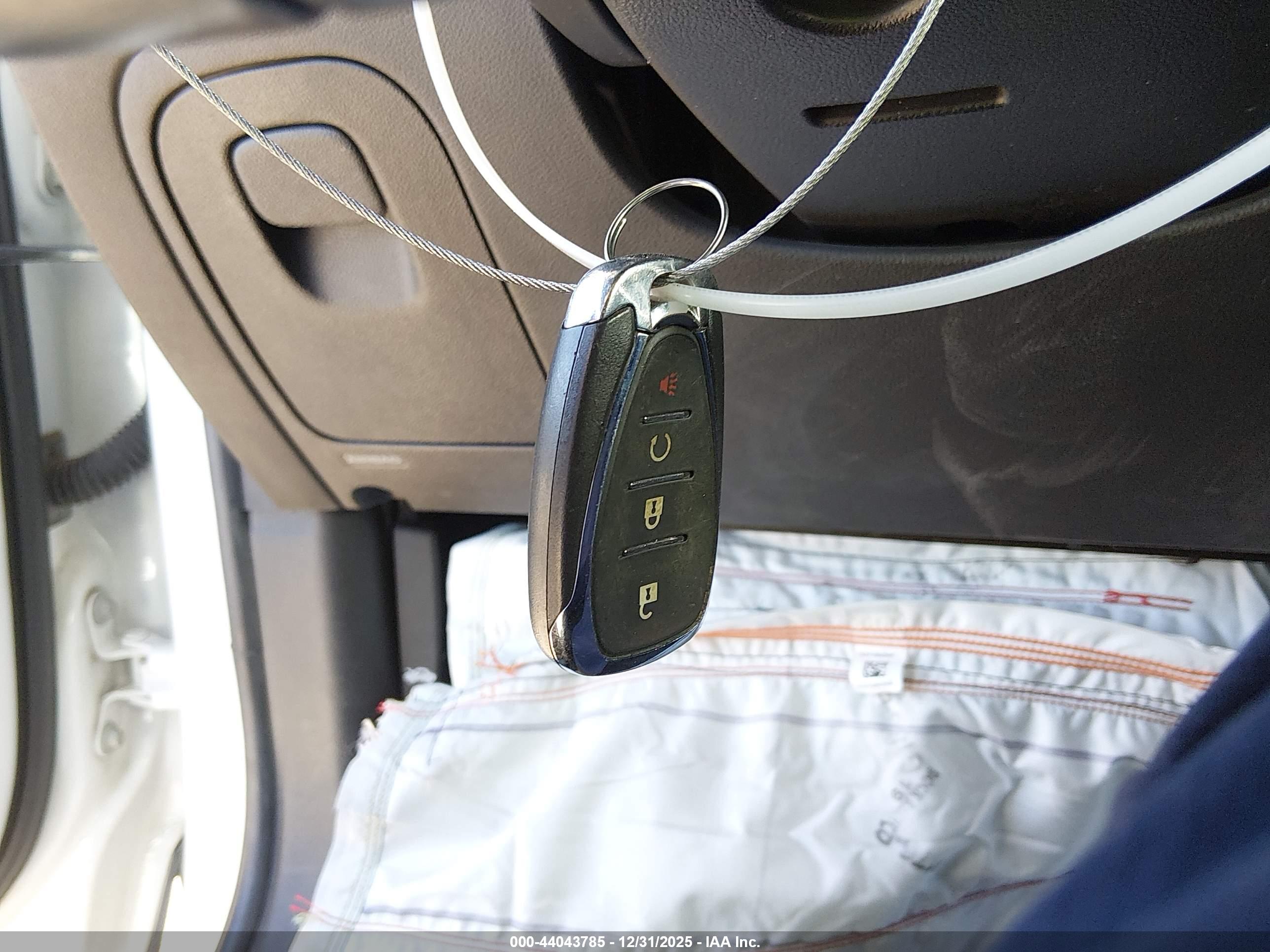 CHEVROLET TRAX image 11