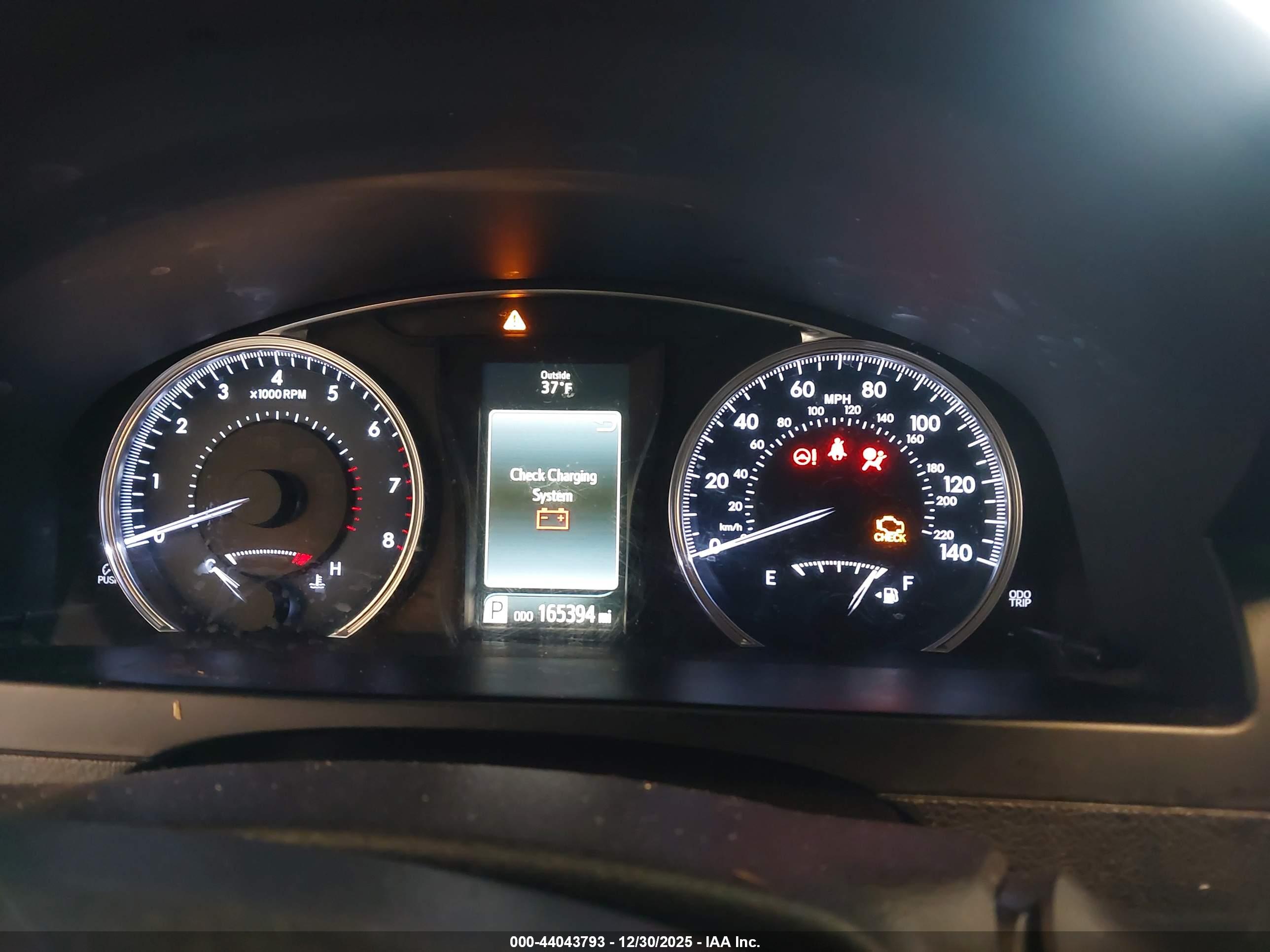 TOYOTA CAMRY image 7