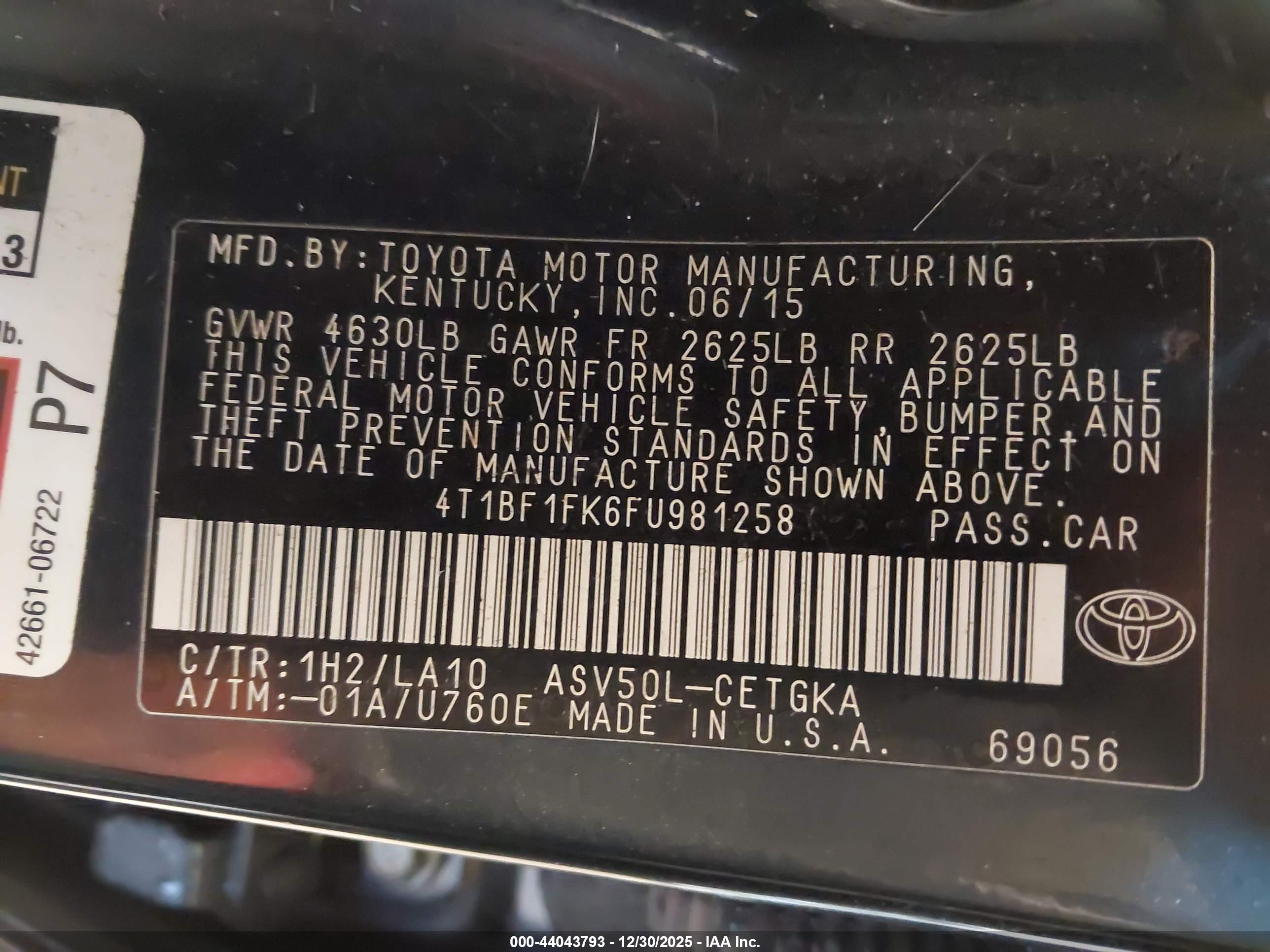 TOYOTA CAMRY image 9