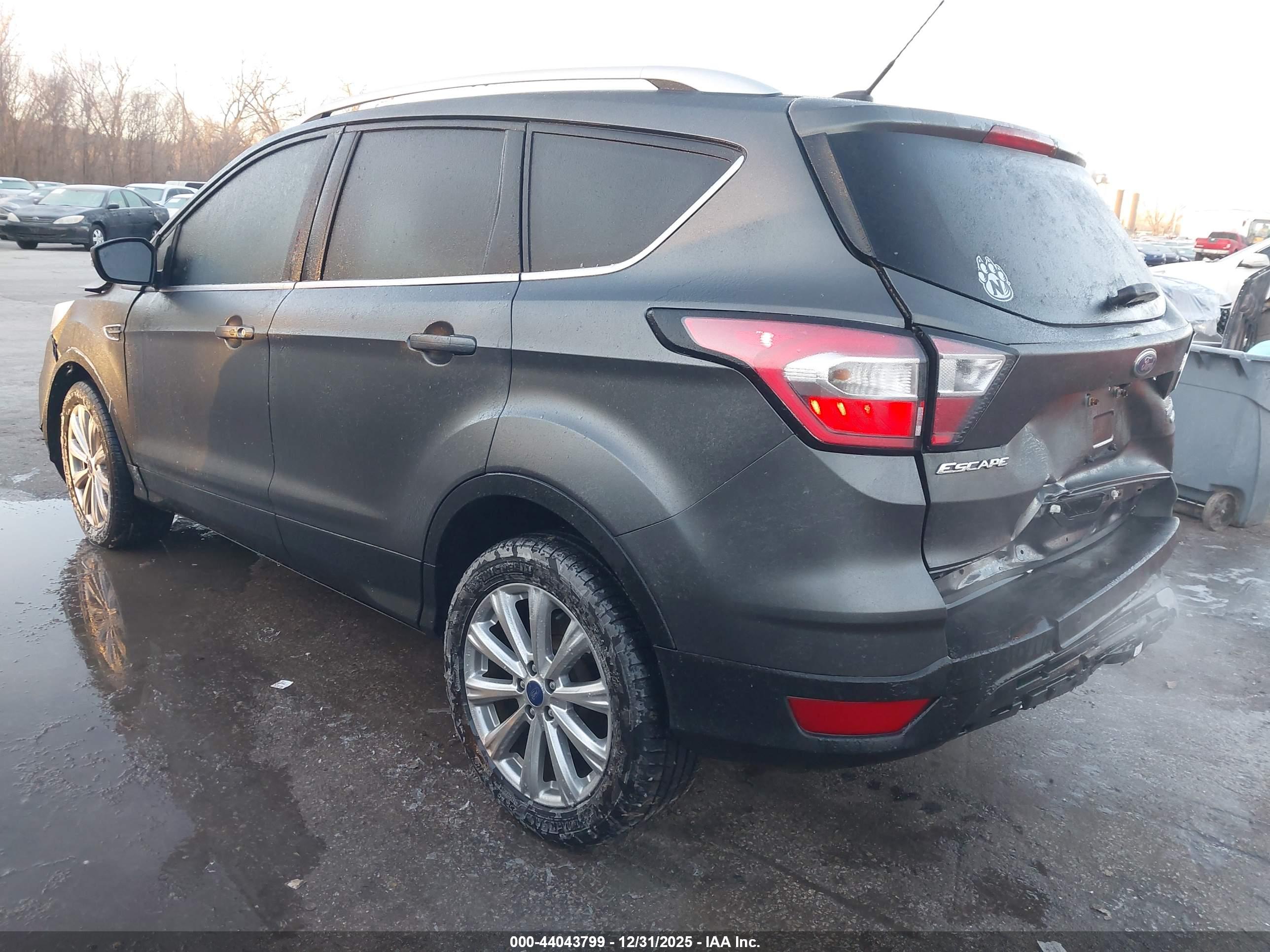 FORD ESCAPE image 3