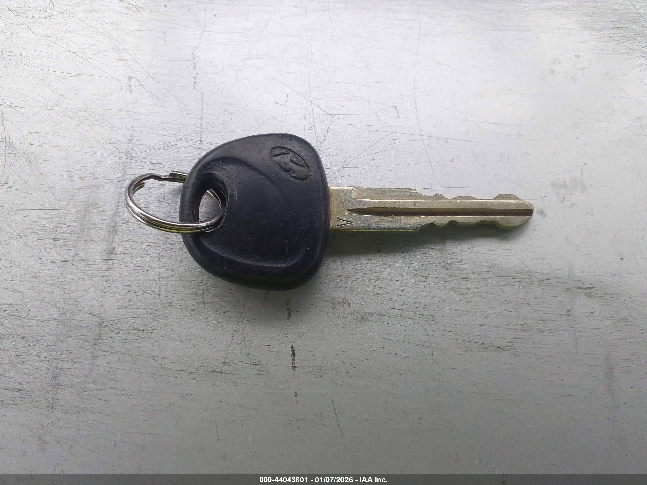 HYUNDAI ACCENT image 11