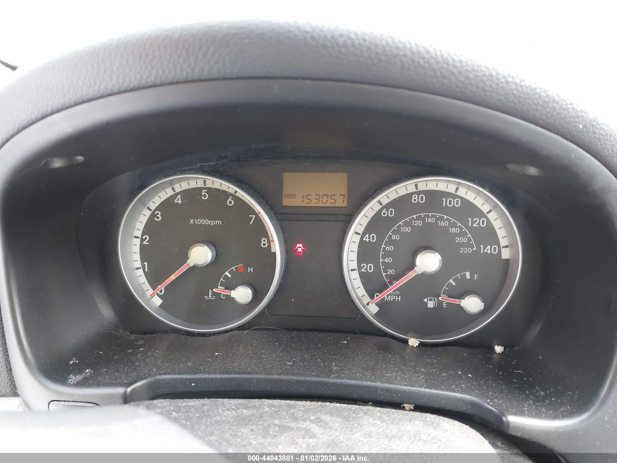 HYUNDAI ACCENT image 7