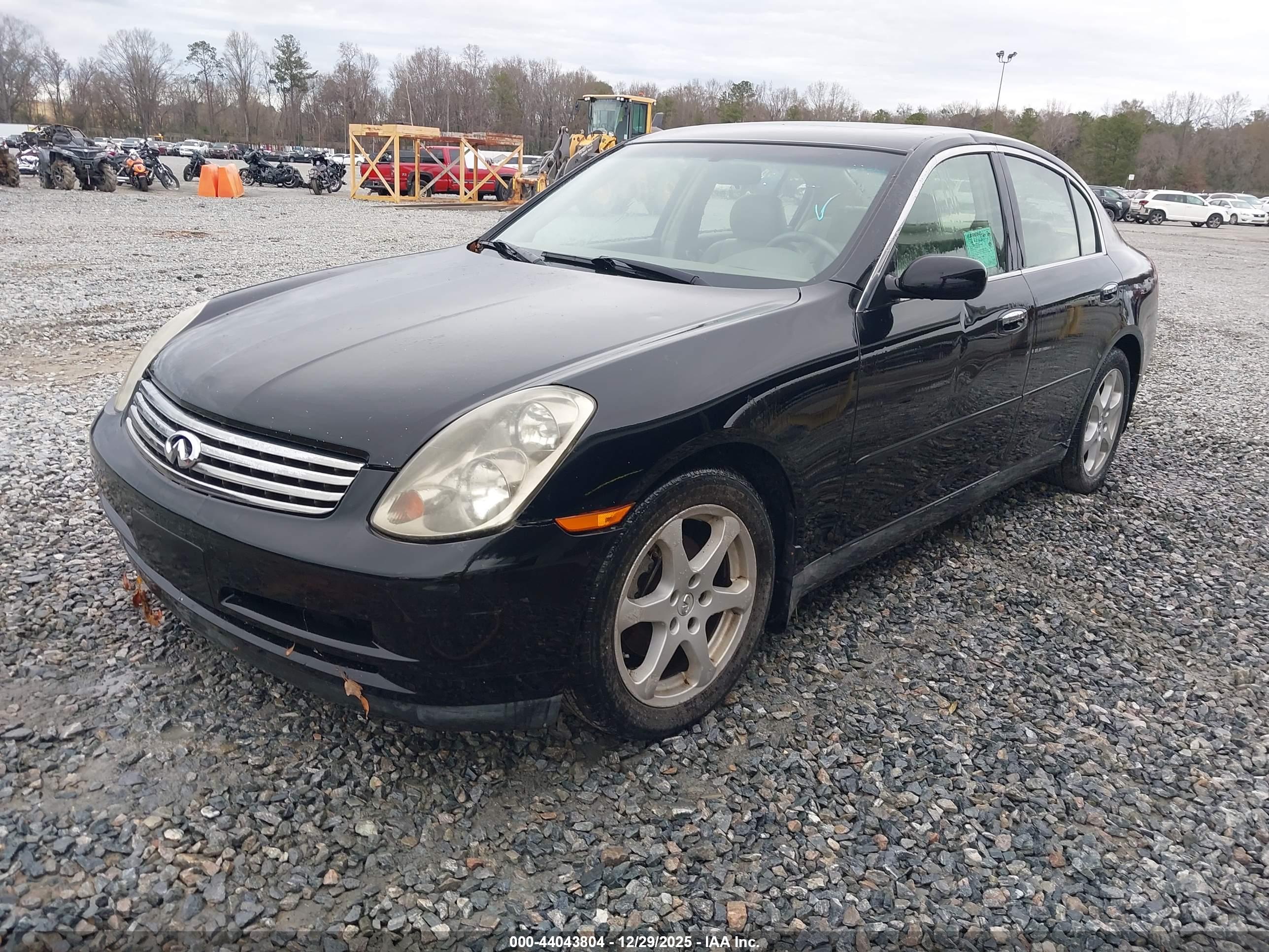INFINITI G35 image 2