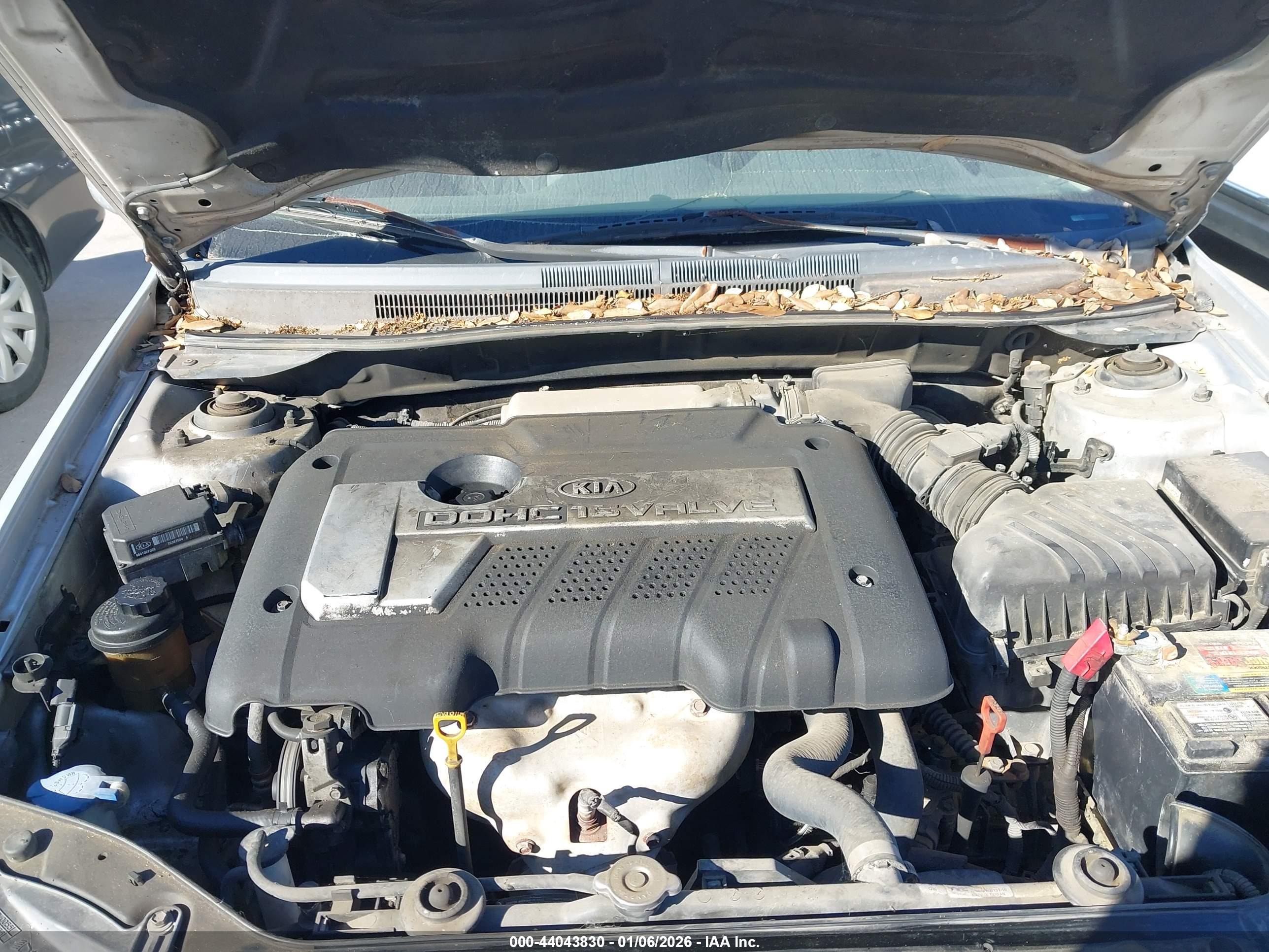 KIA SPECTRA5 image 10