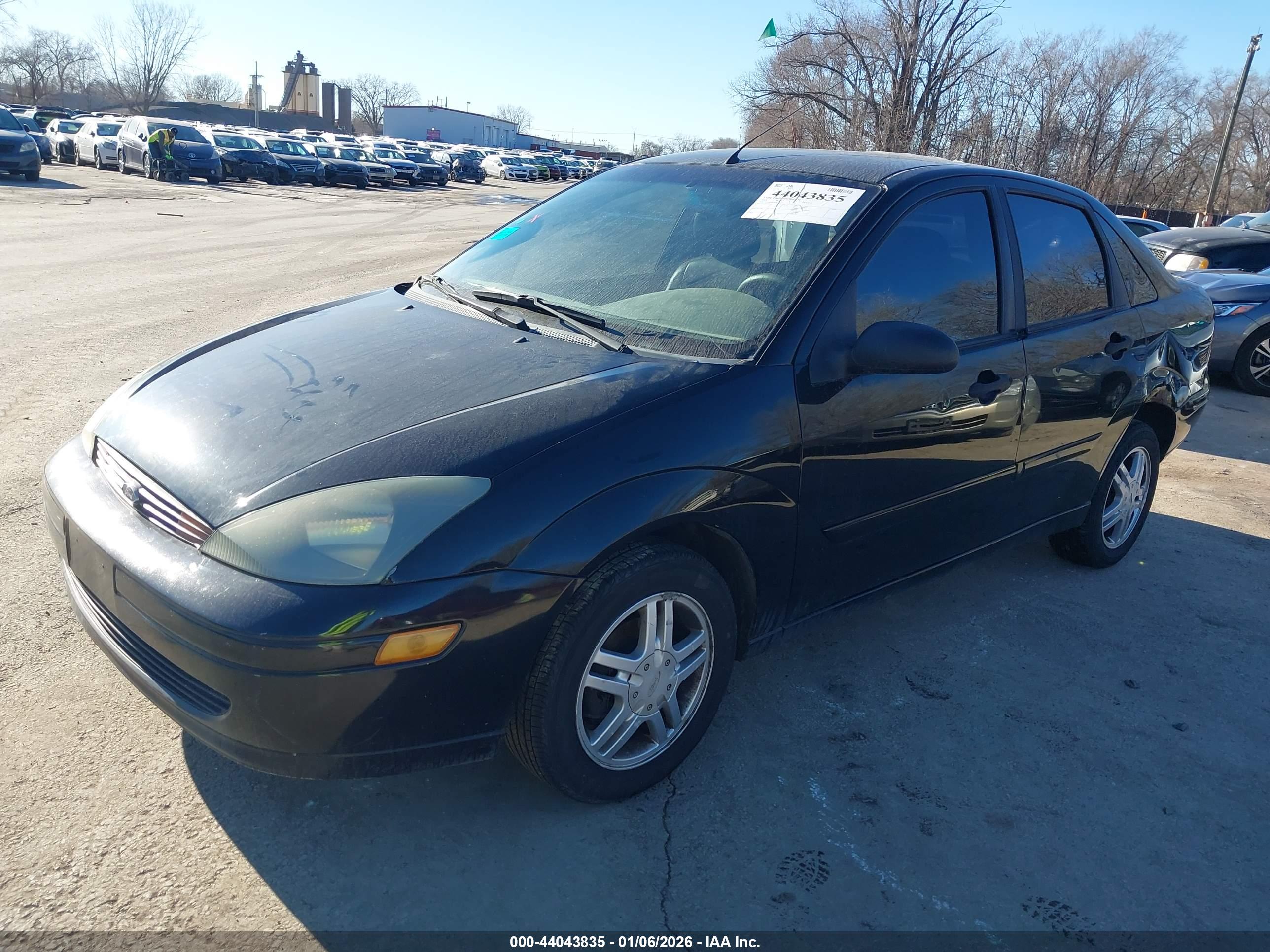 FORD FOCUS image 2