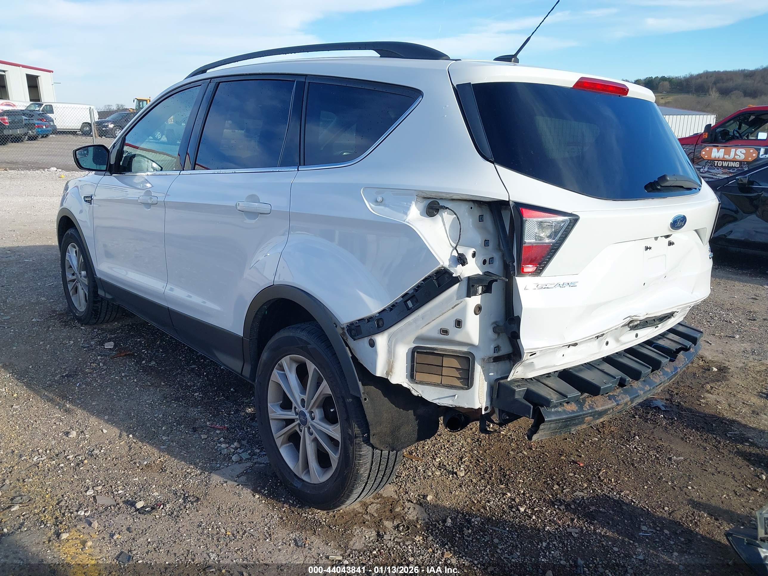 FORD ESCAPE image 3
