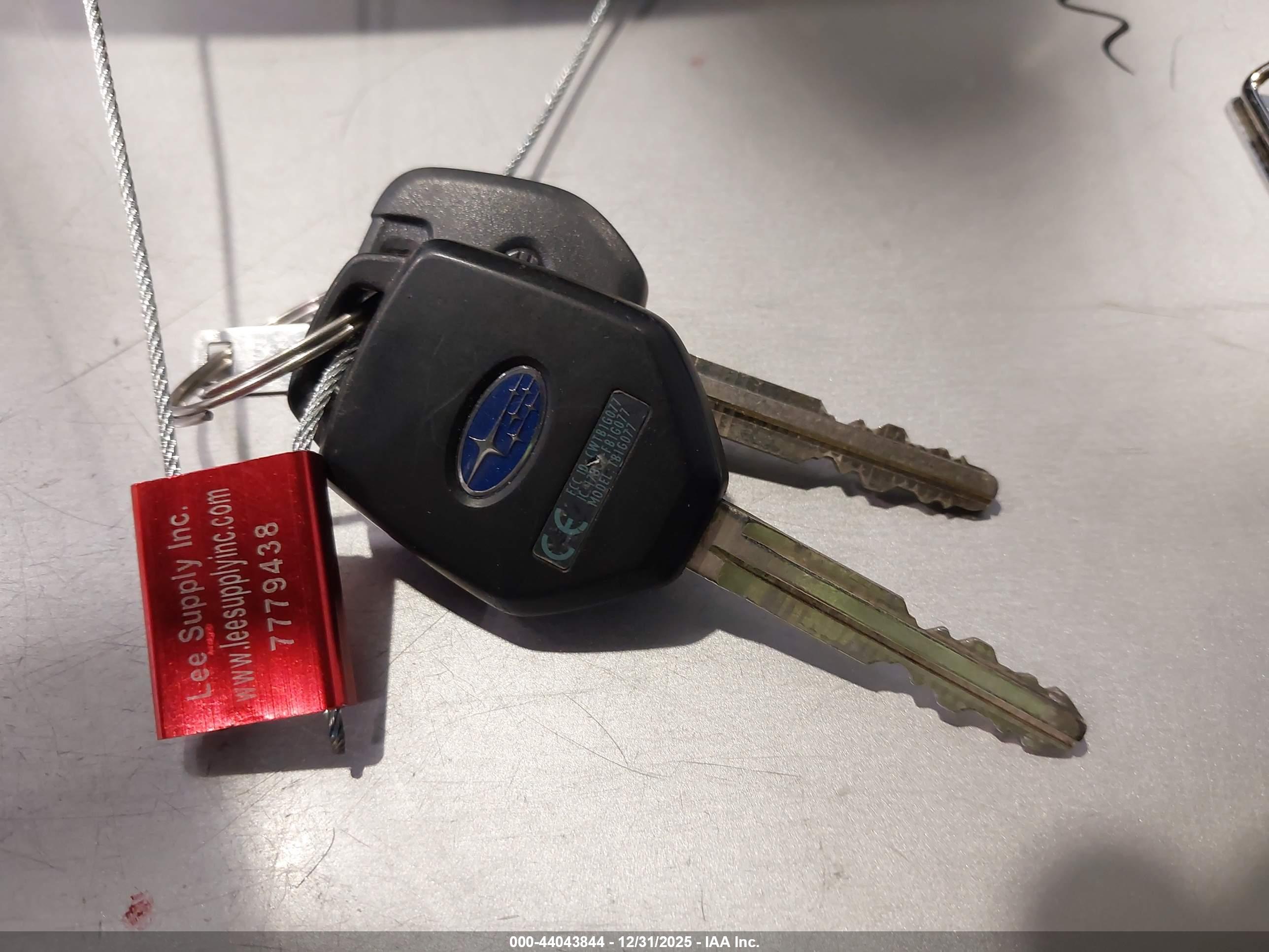 SUBARU FORESTER image 11