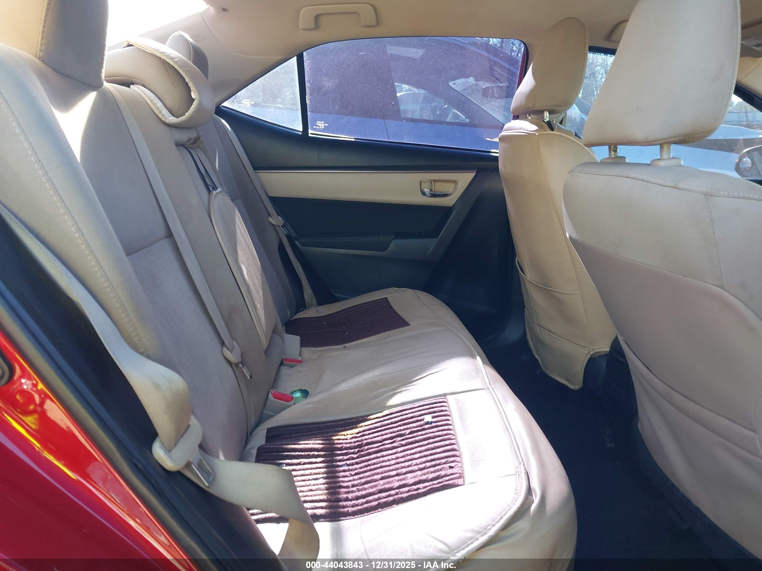 TOYOTA COROLLA image 8