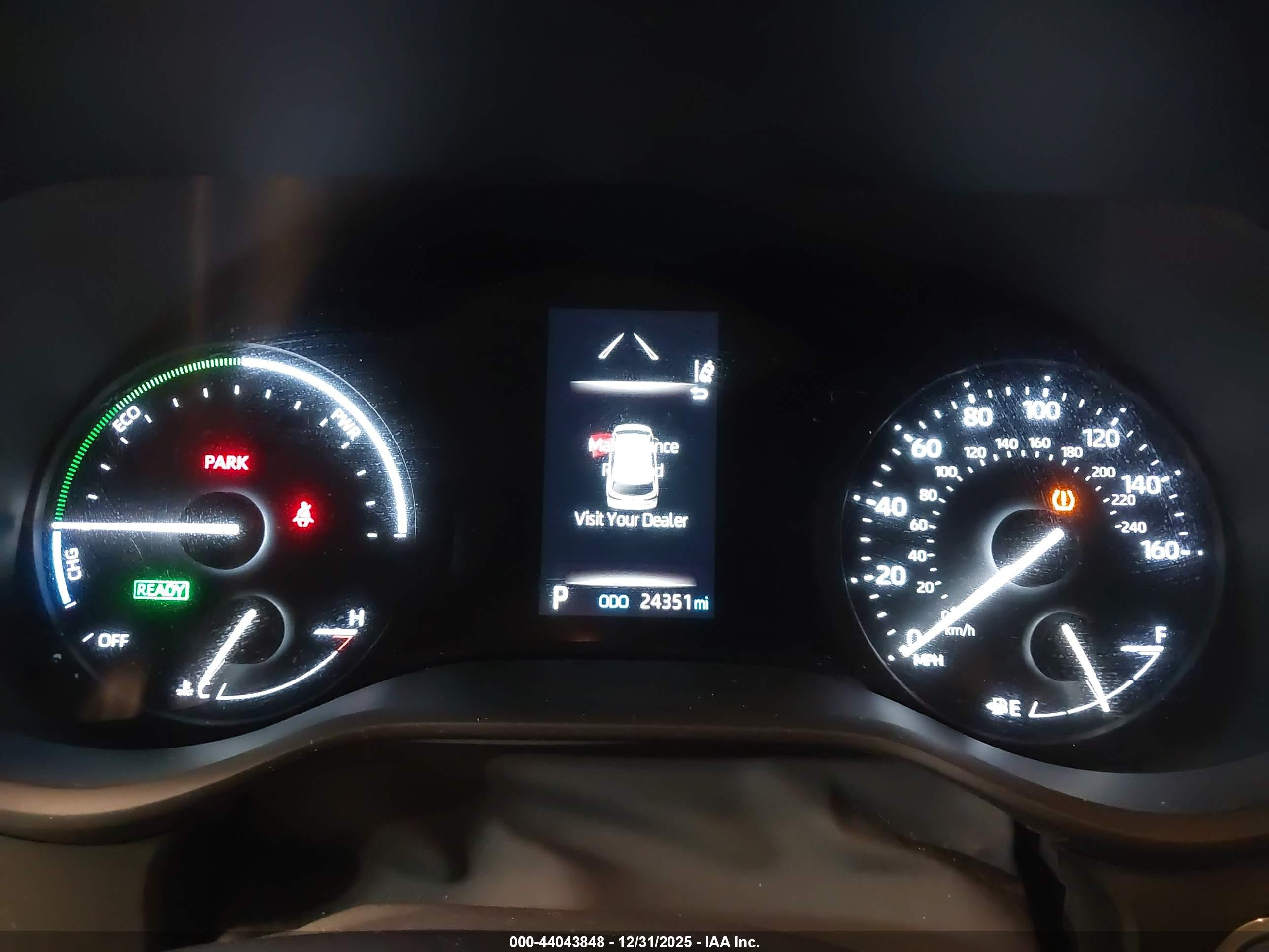 TOYOTA SIENNA image 7