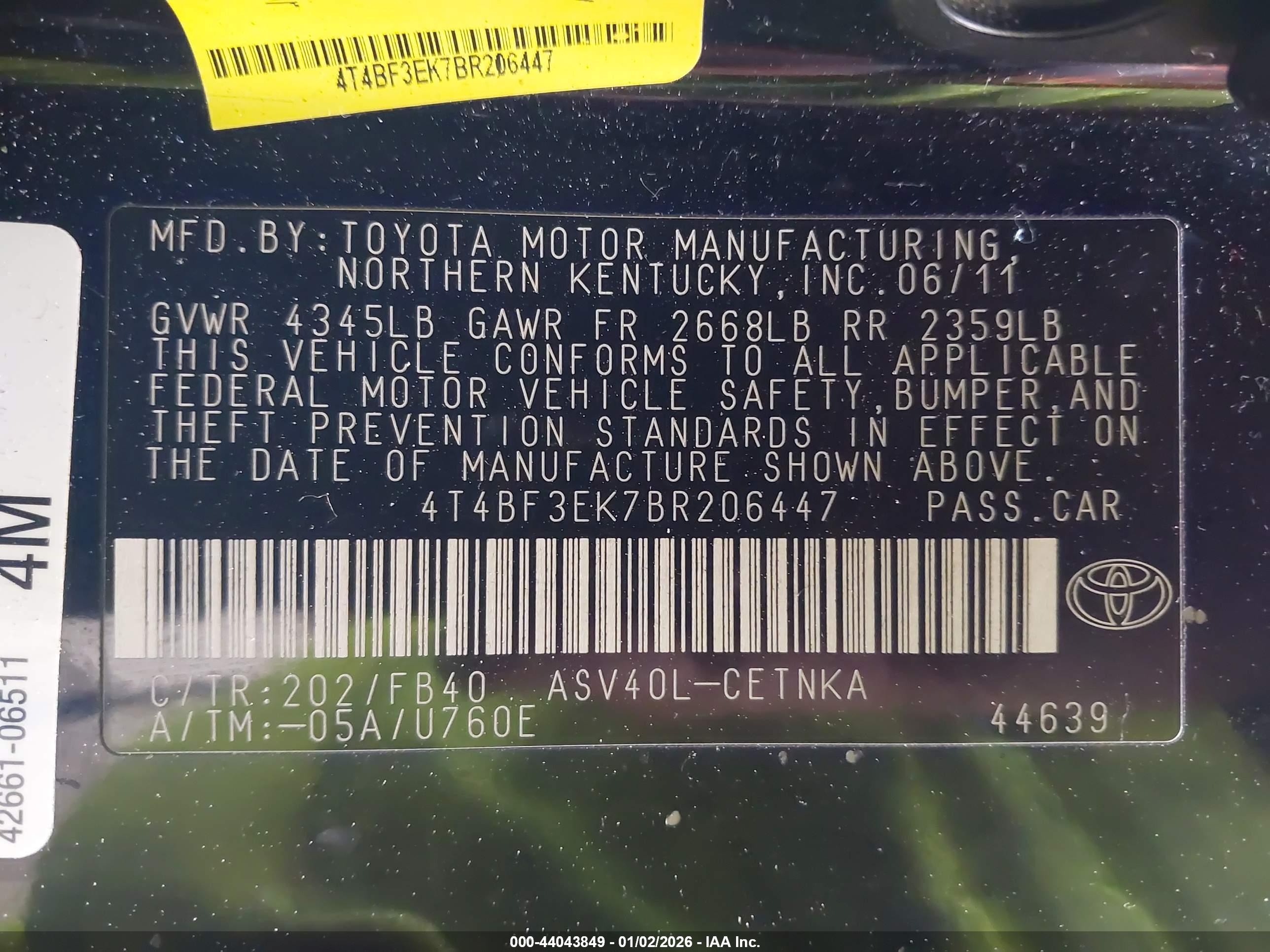 TOYOTA CAMRY image 9