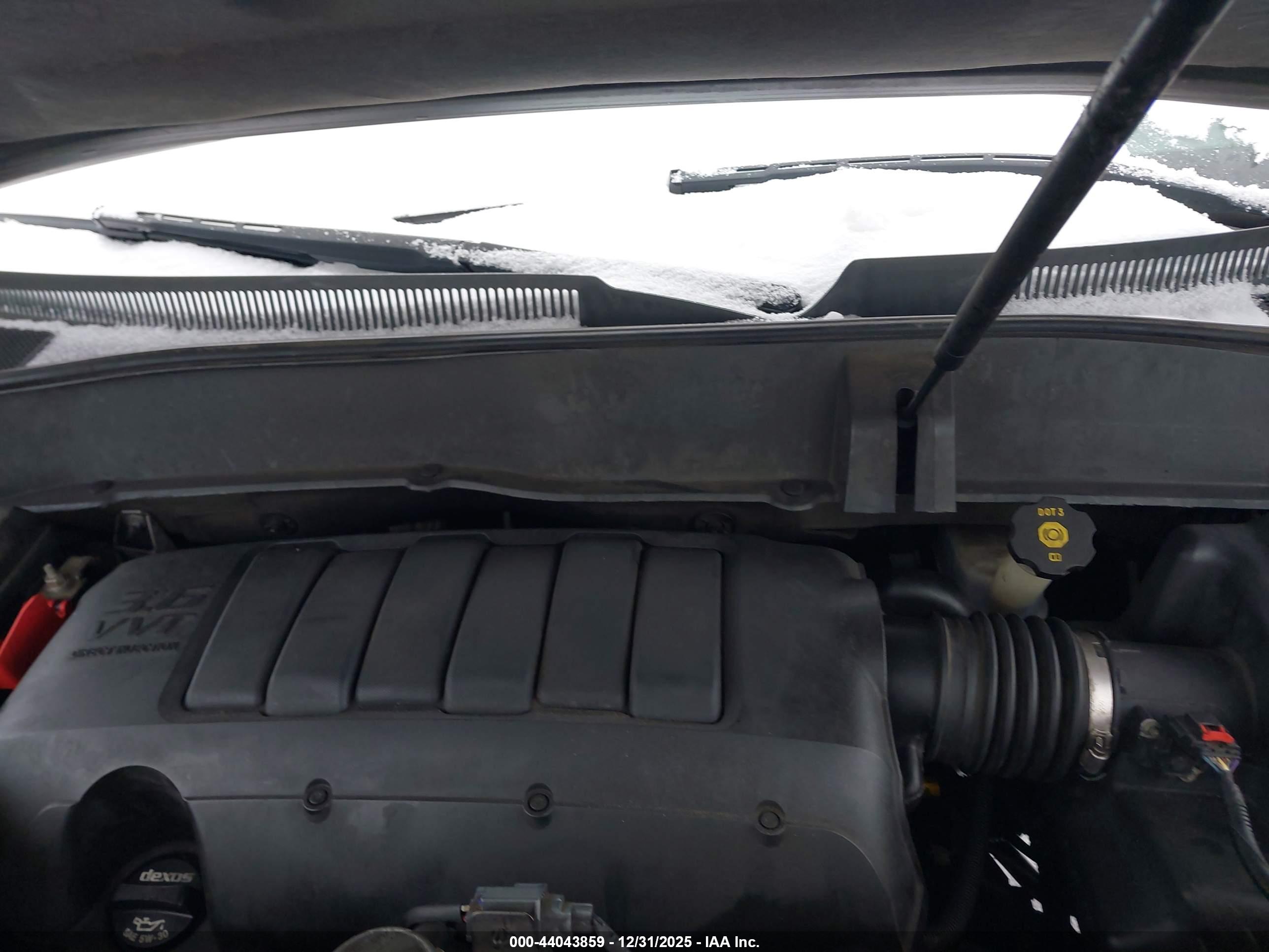 GMC ACADIA image 10