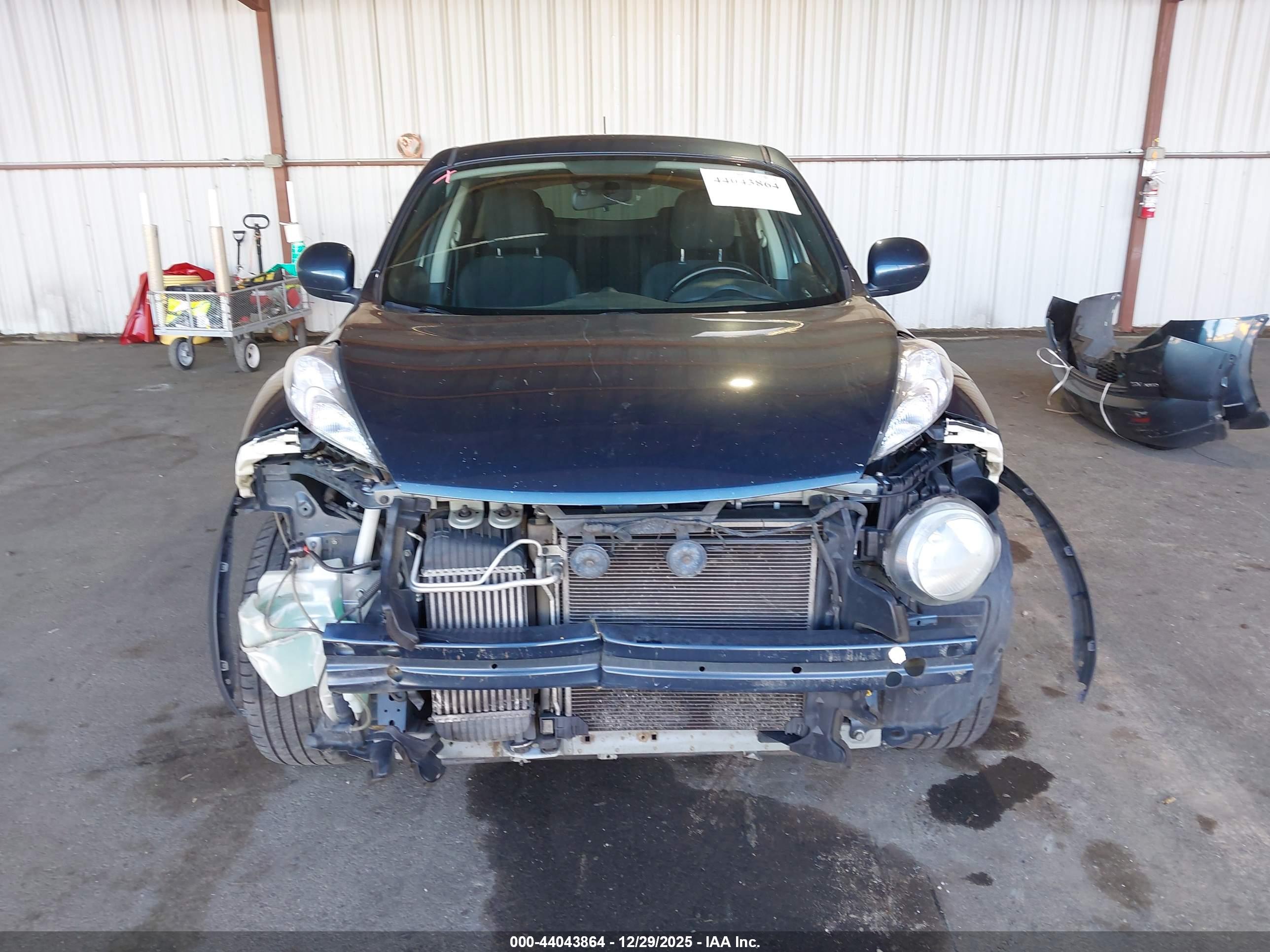 NISSAN JUKE image 6