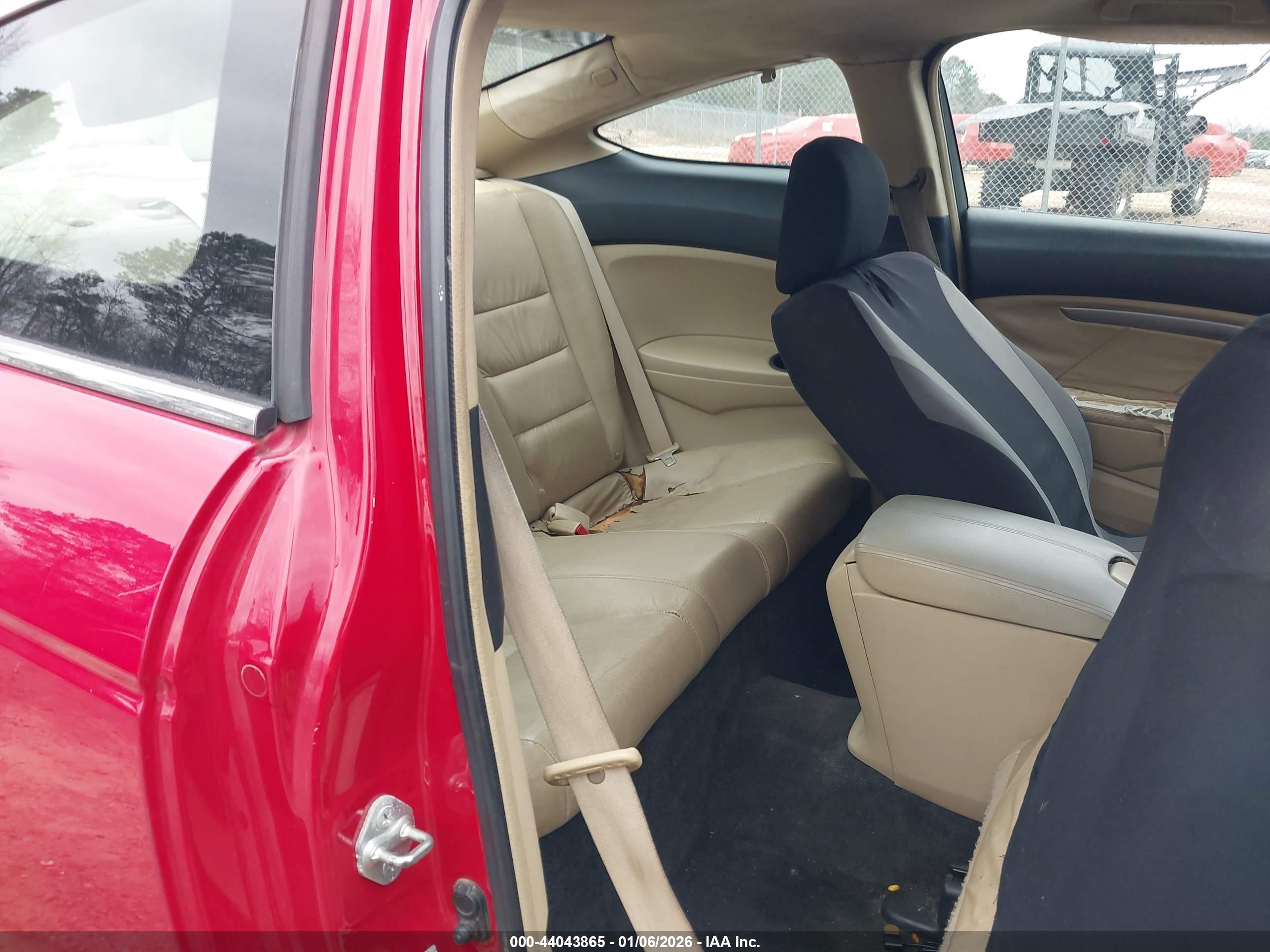 HONDA ACCORD image 8