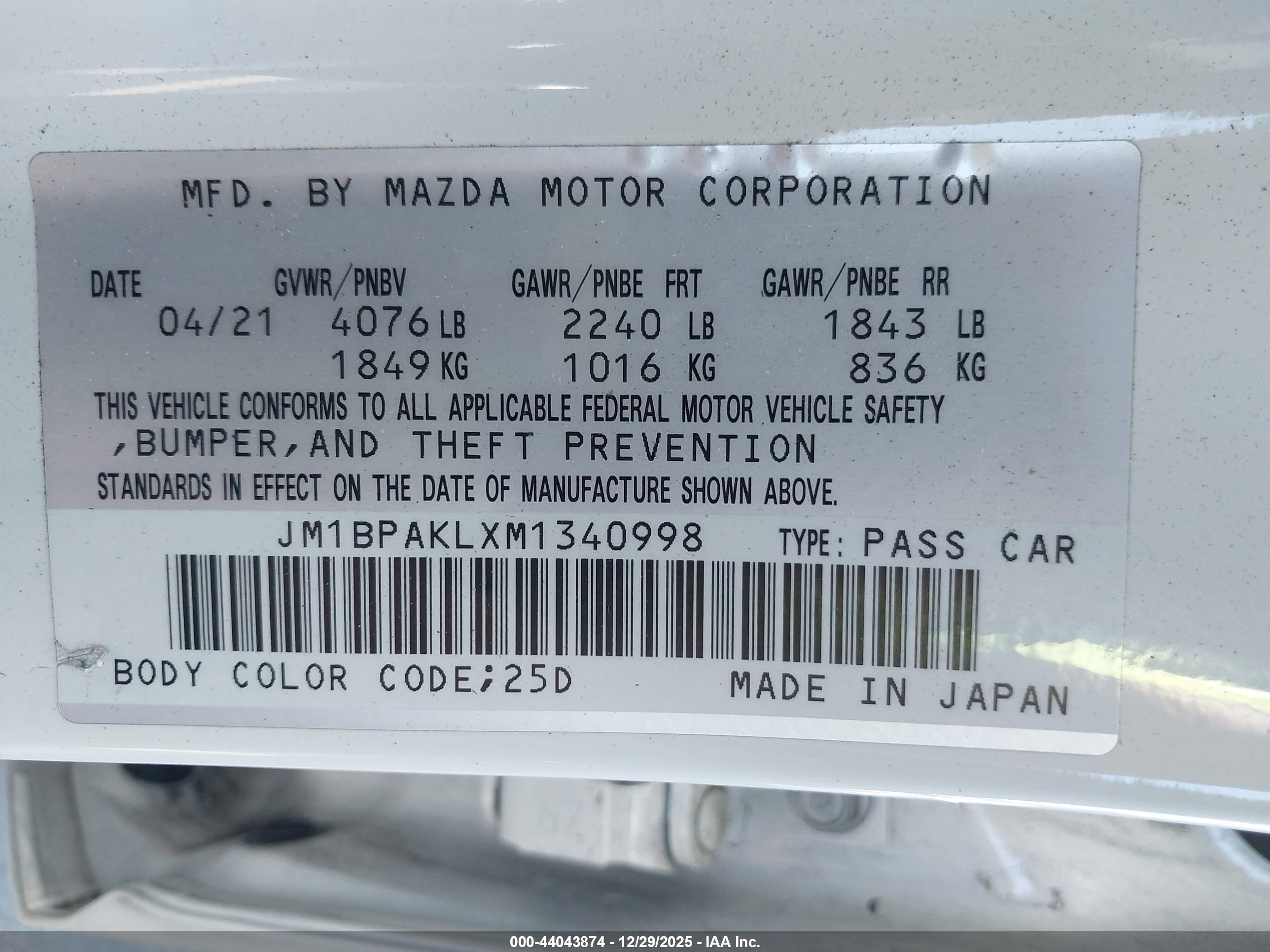 MAZDA MAZDA3 image 9