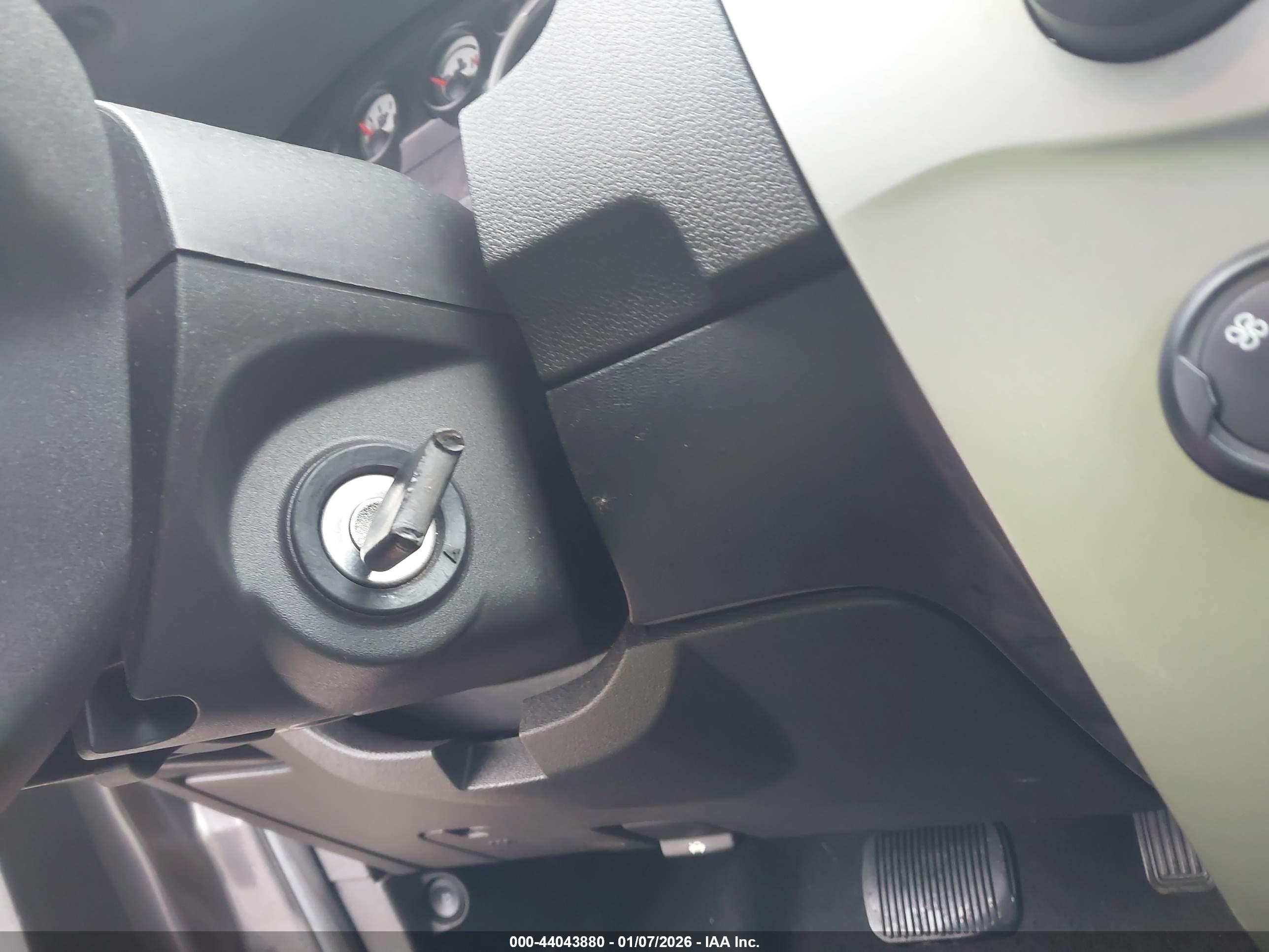 FORD FOCUS image 11