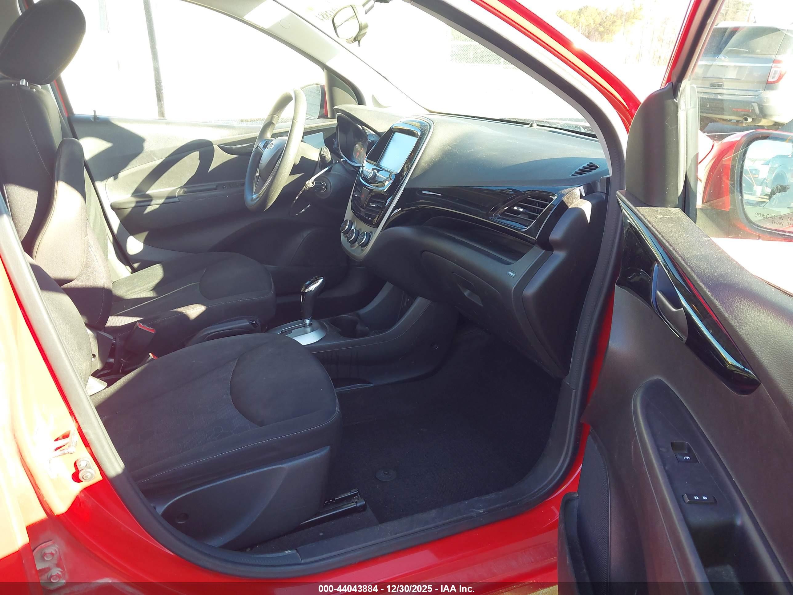 CHEVROLET SPARK image 5