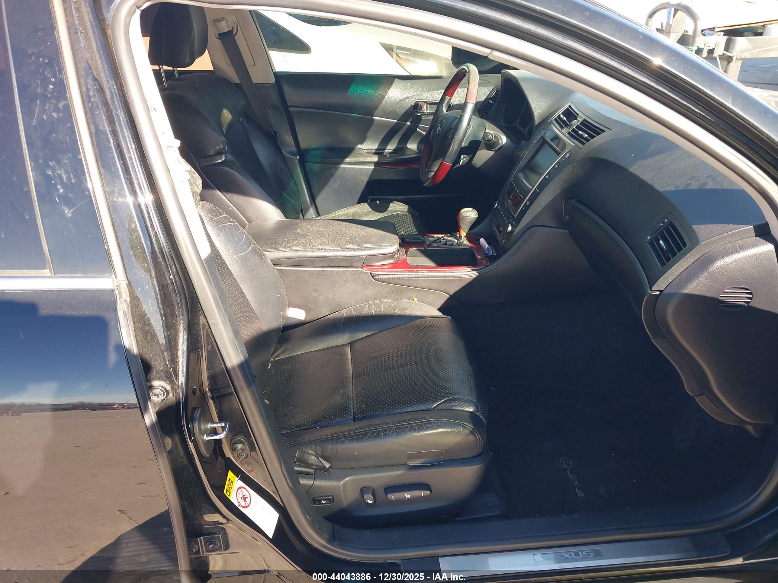LEXUS GS image 5
