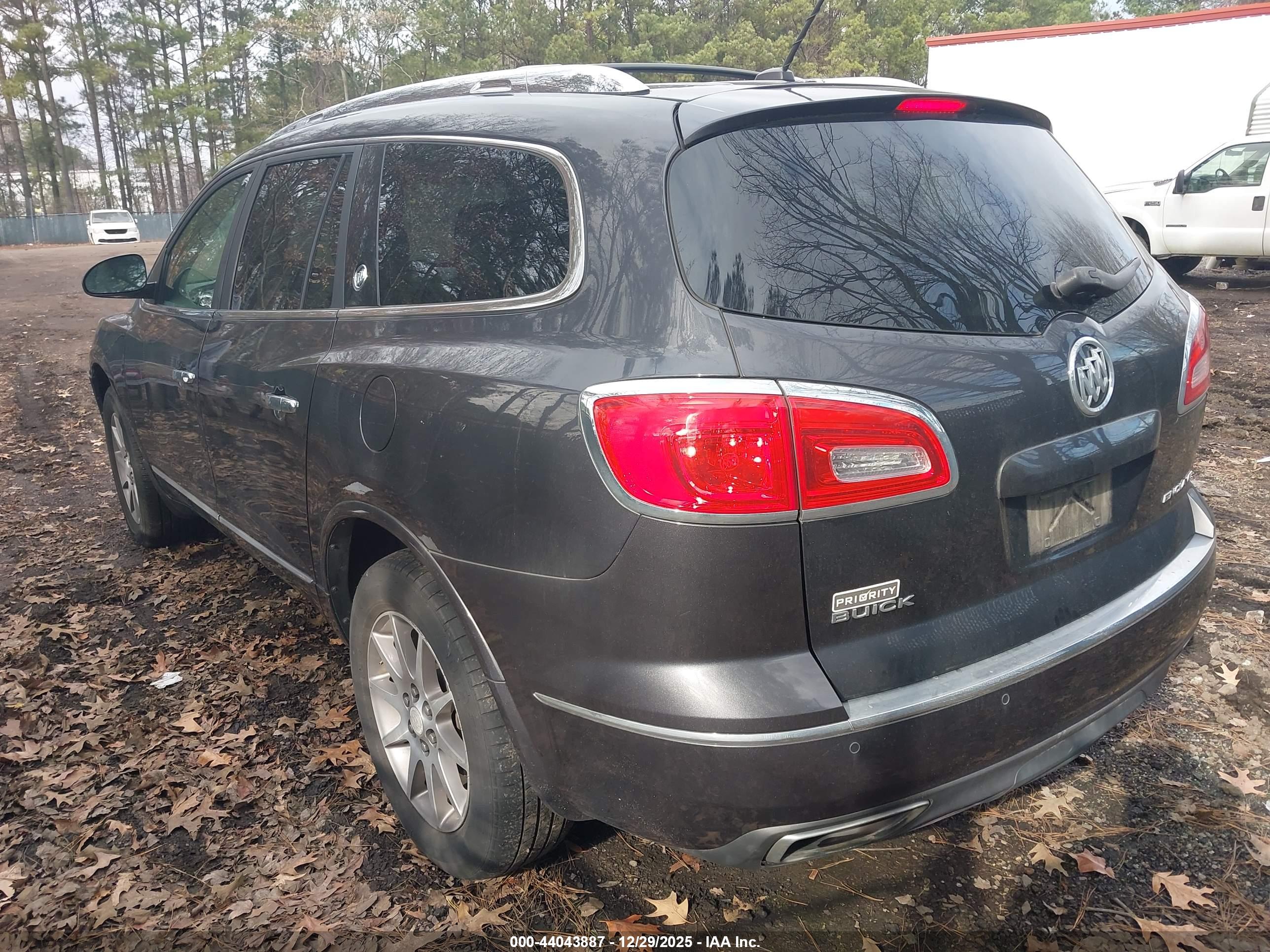 BUICK ENCLAVE image 3