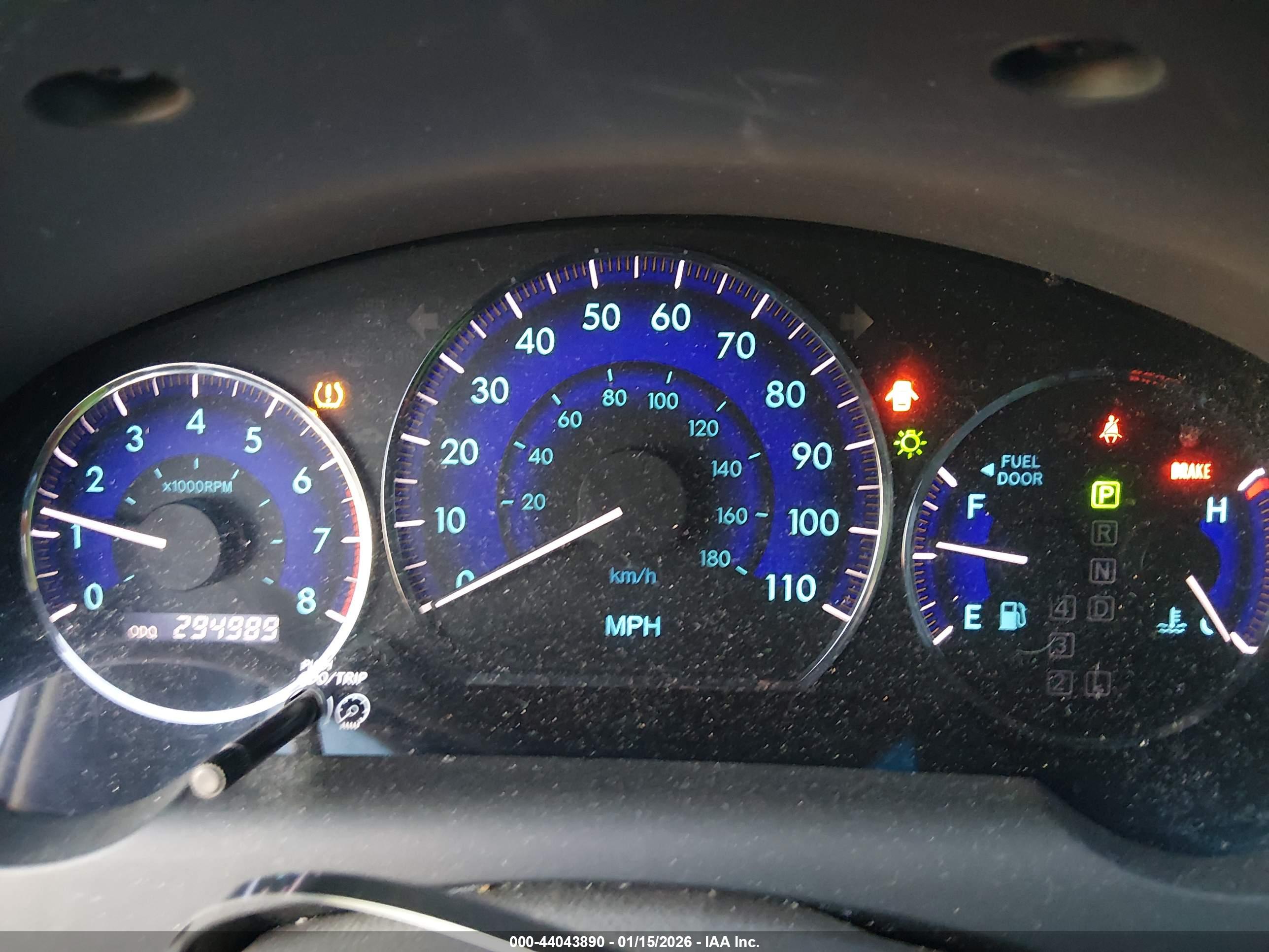 TOYOTA SIENNA image 7