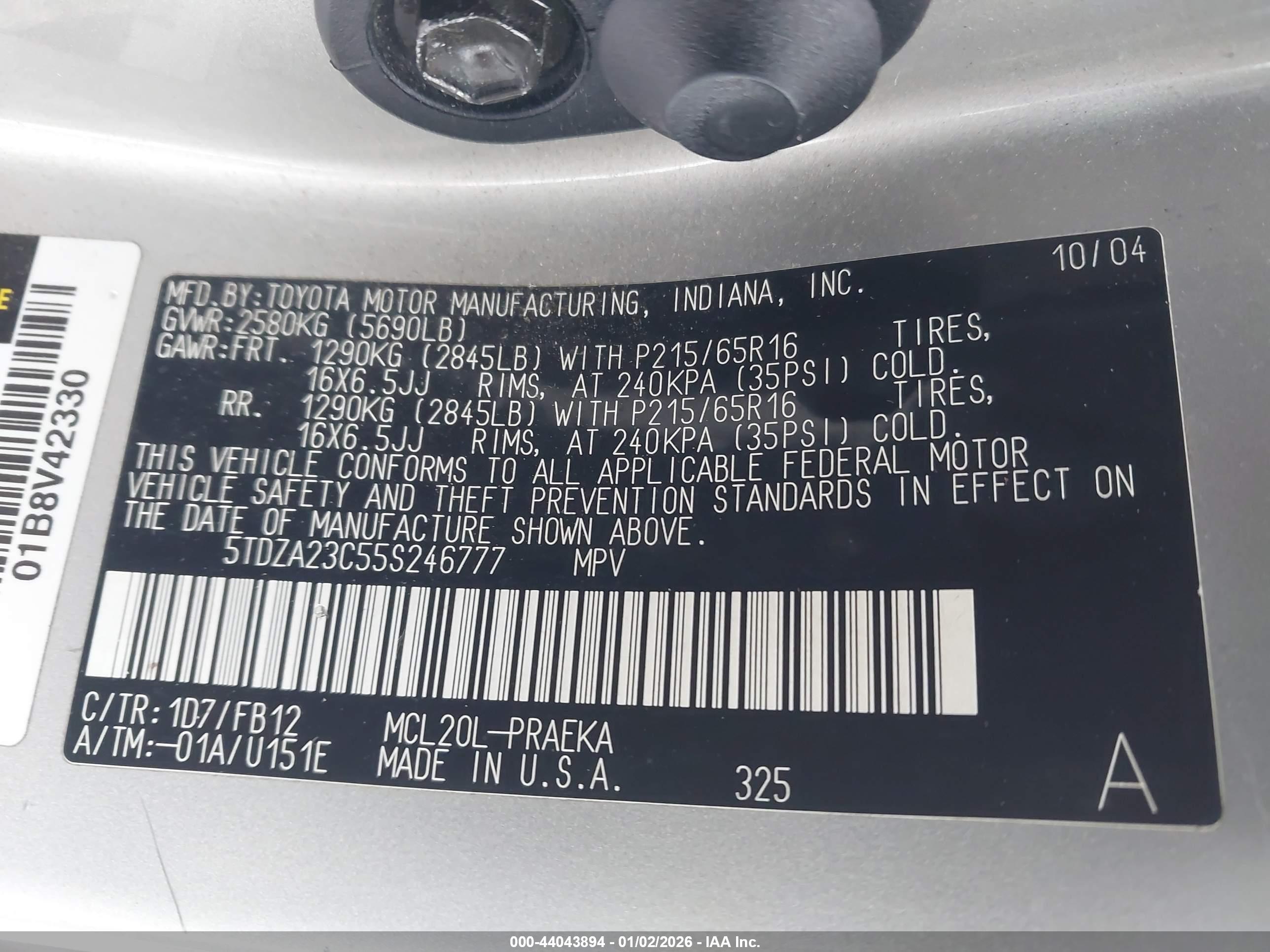 TOYOTA SIENNA image 9