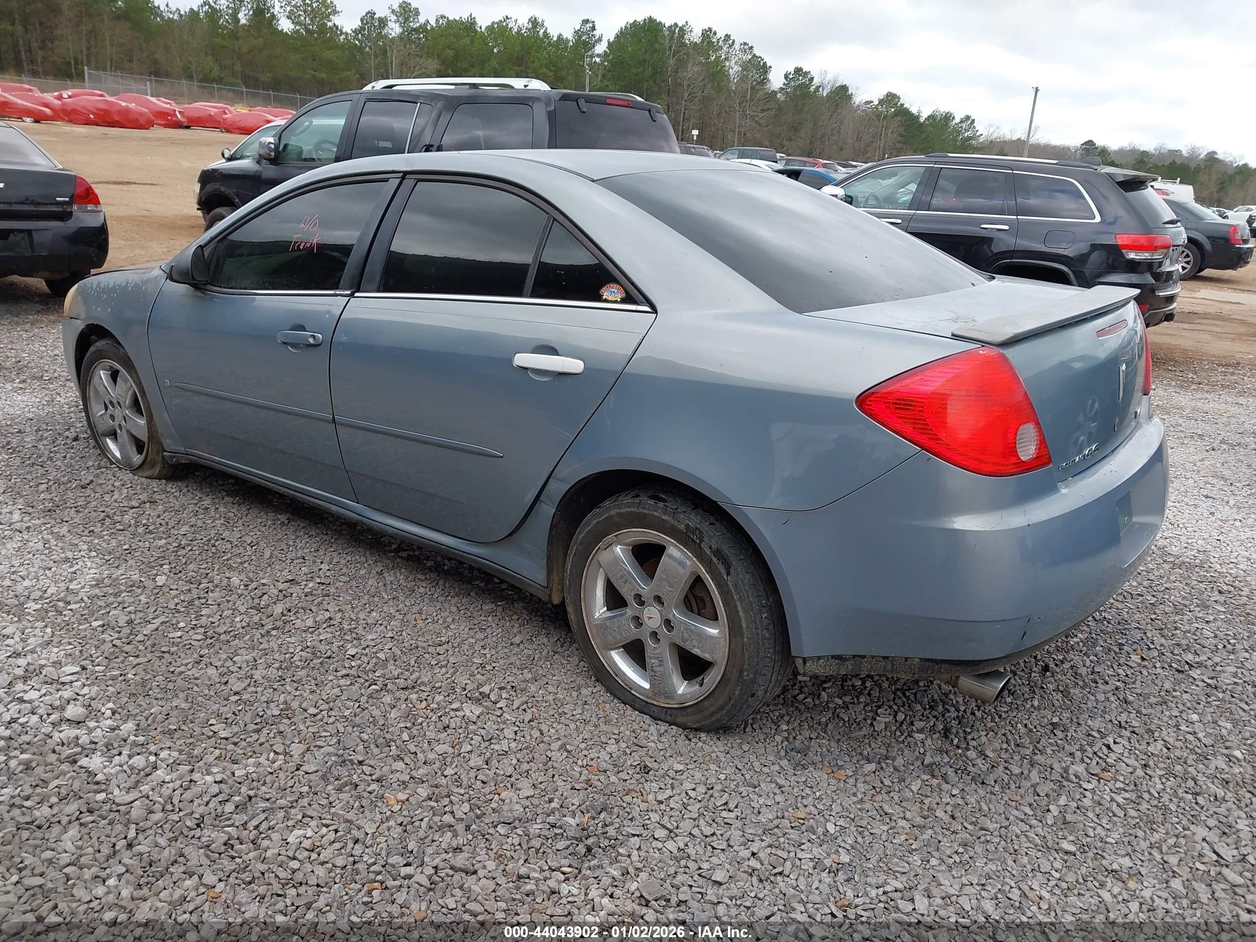 PONTIAC G6 image 3