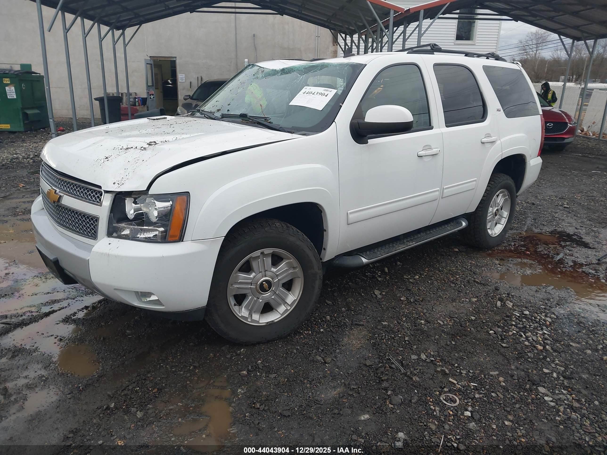 CHEVROLET TAHOE image 2