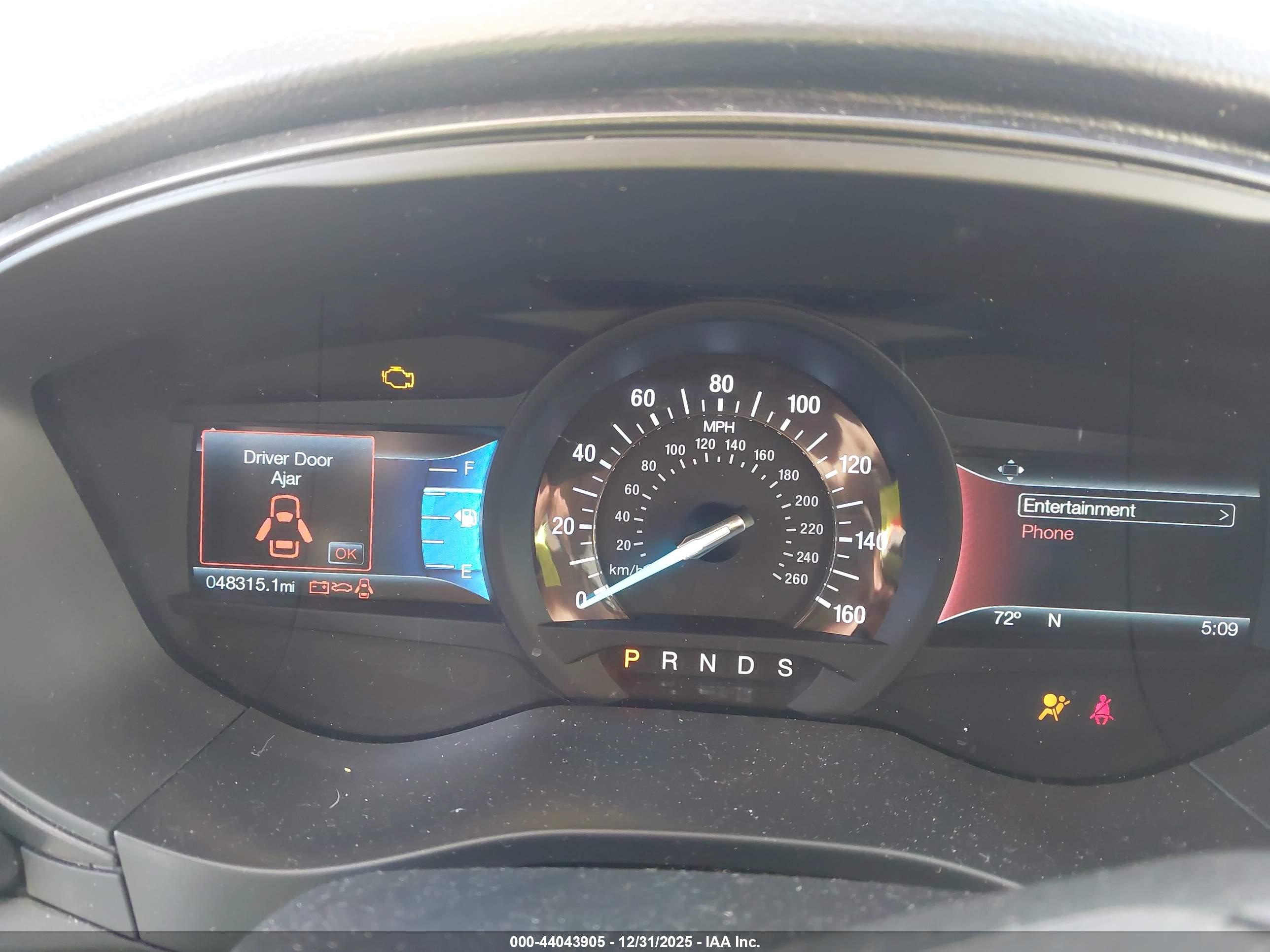 FORD FUSION image 7