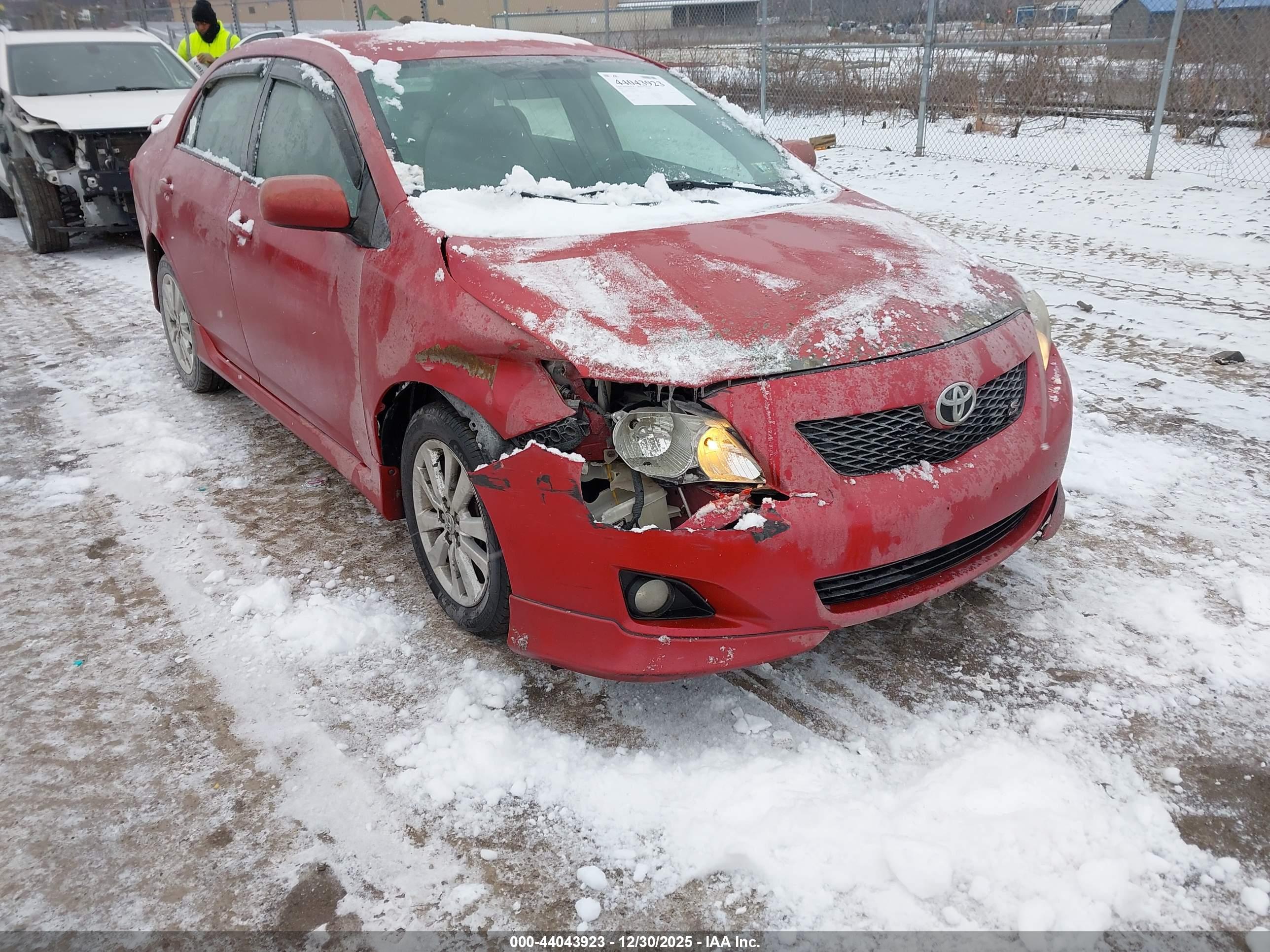 TOYOTA COROLLA image 6