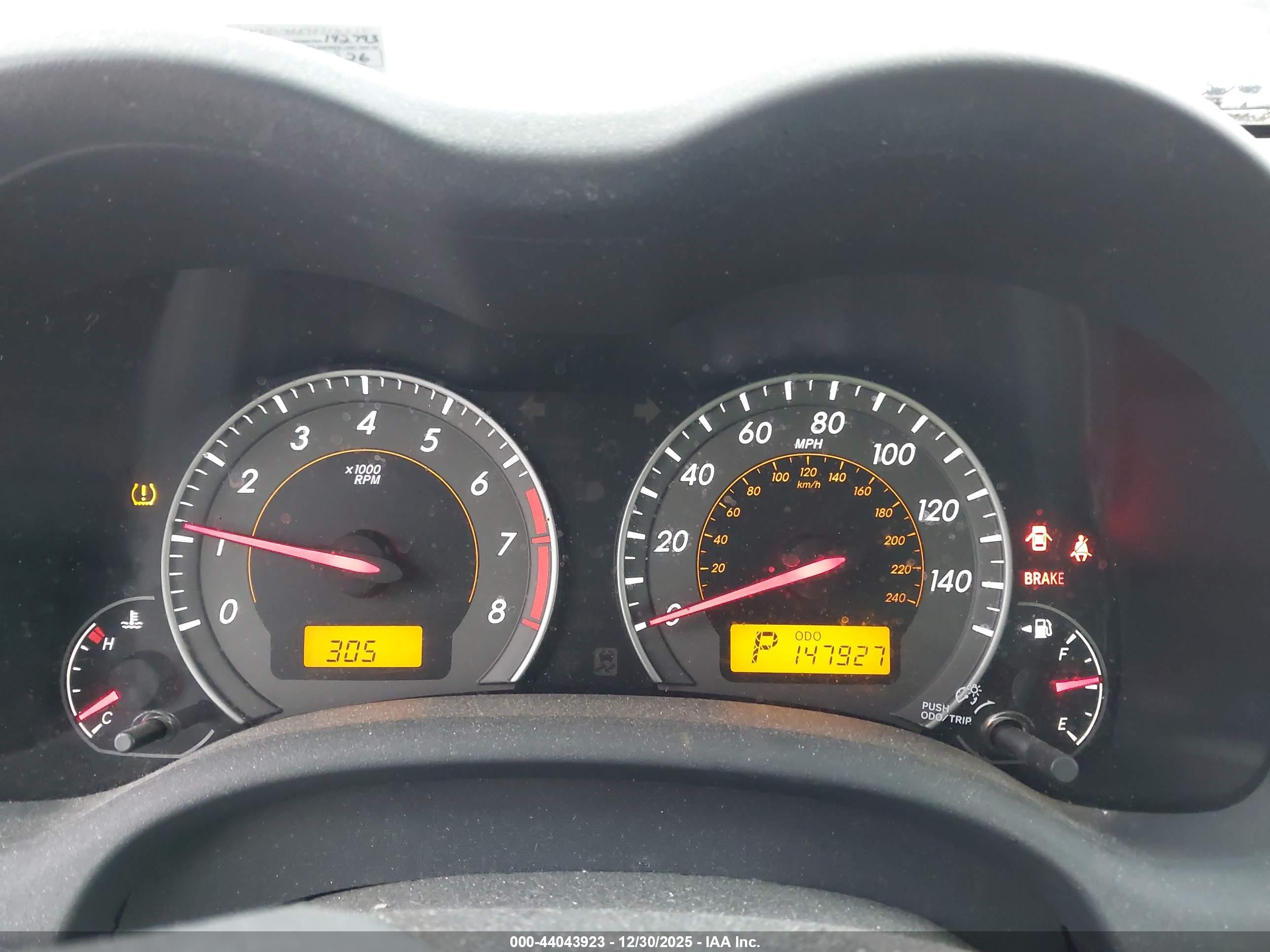 TOYOTA COROLLA image 7