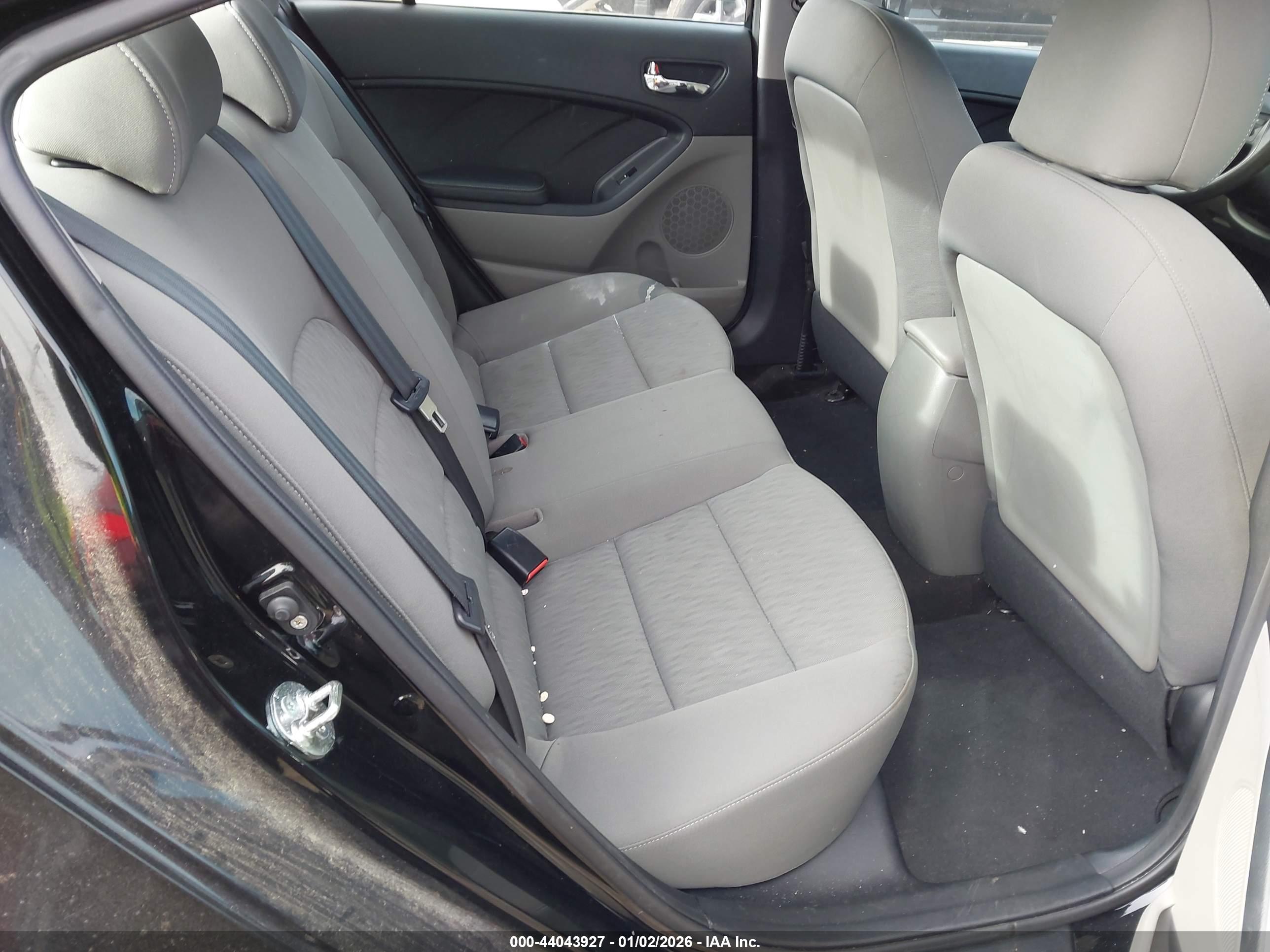 KIA FORTE image 8