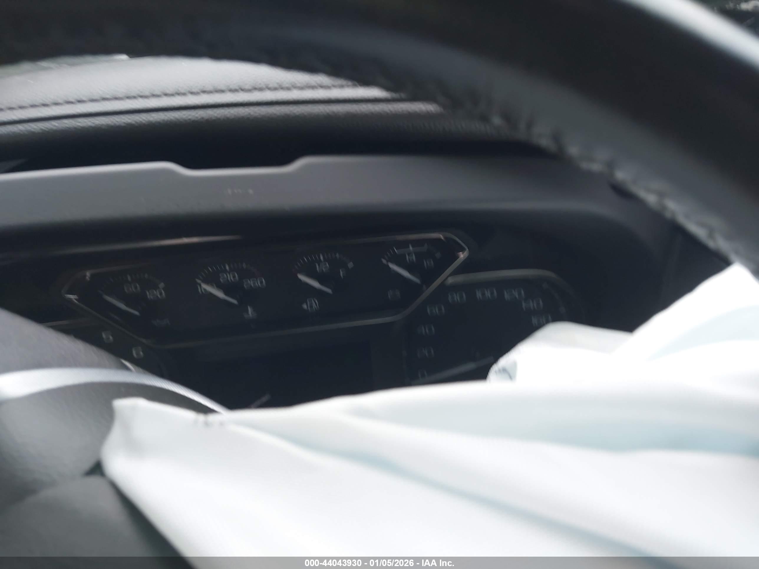 GMC SIERRA image 7