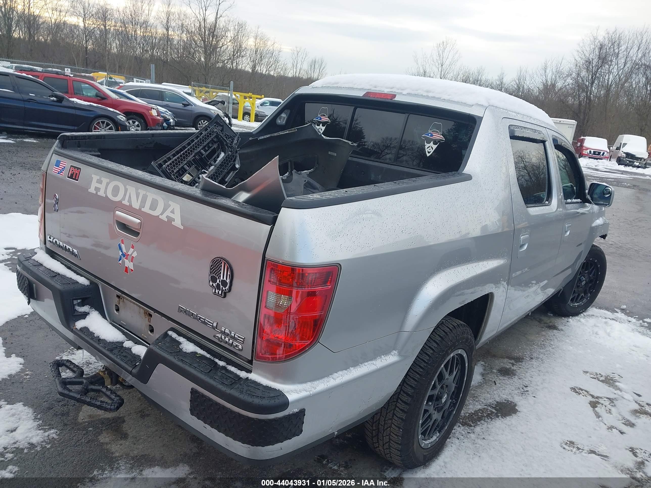 HONDA RIDGELINE image 4