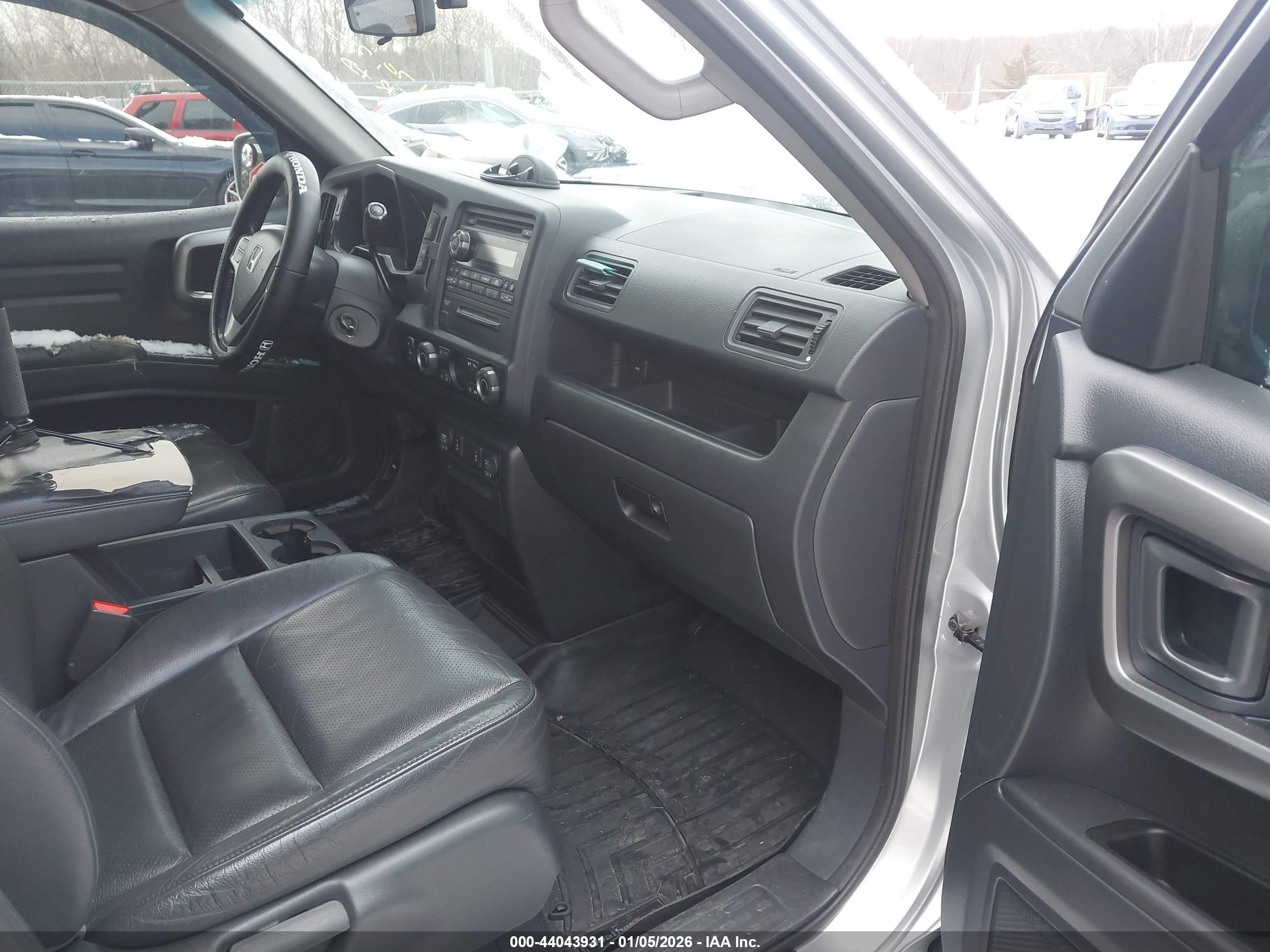 HONDA RIDGELINE image 5