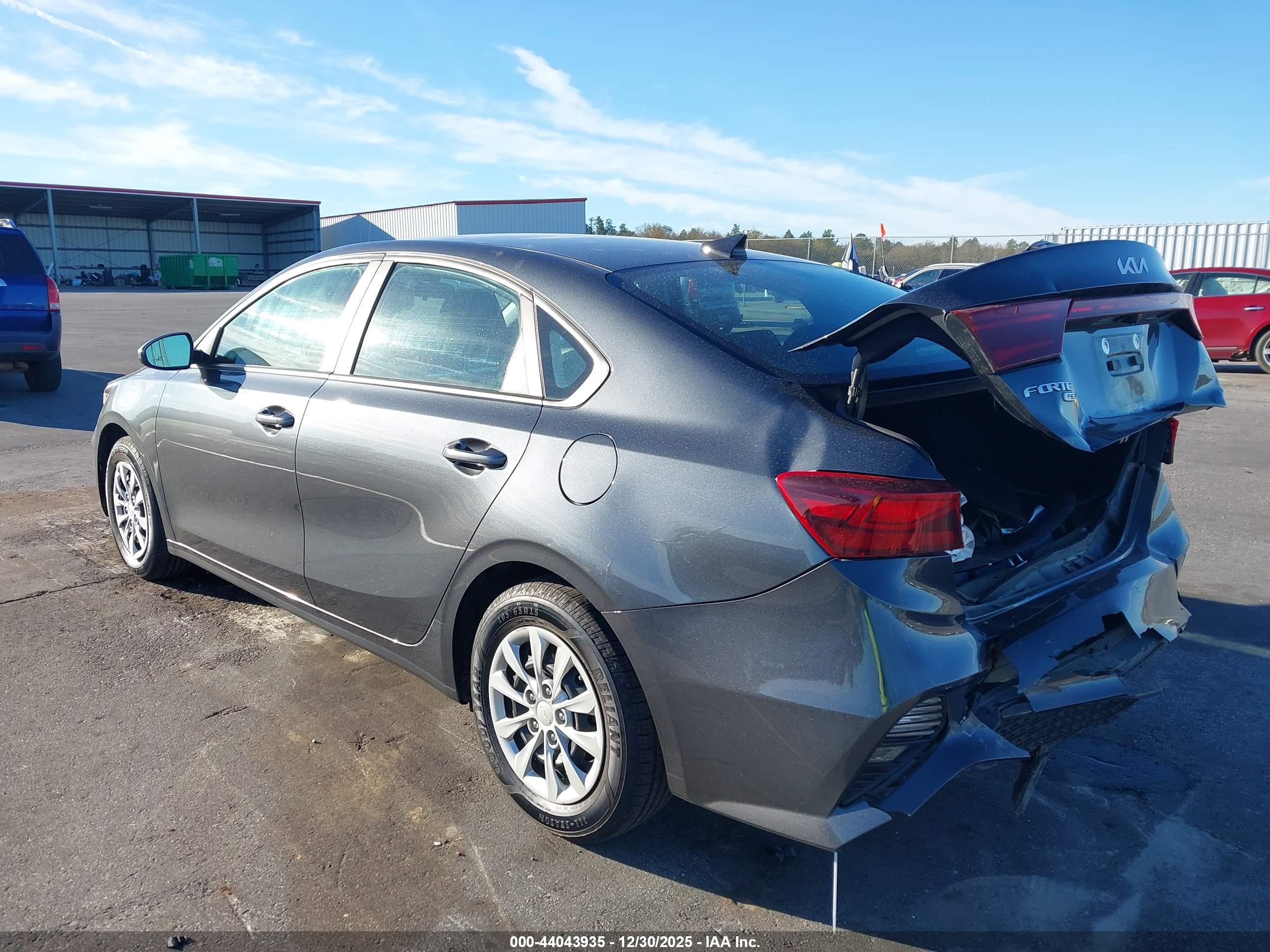 KIA FORTE image 3