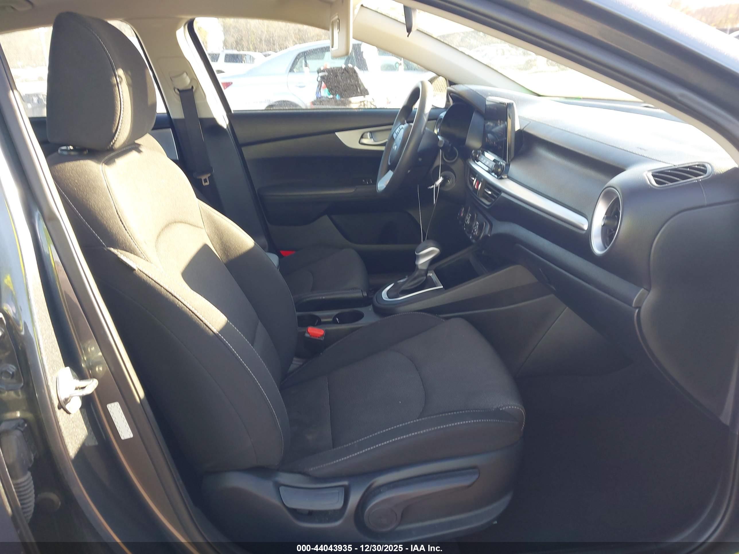 KIA FORTE image 5