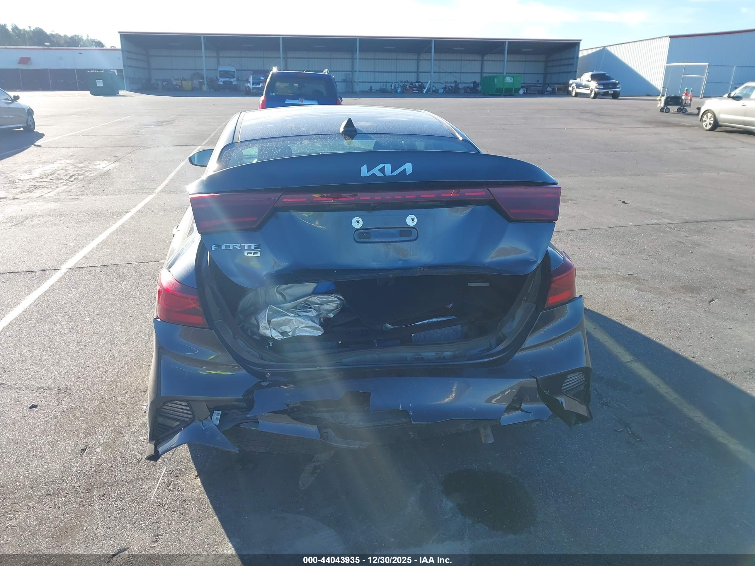 KIA FORTE image 6