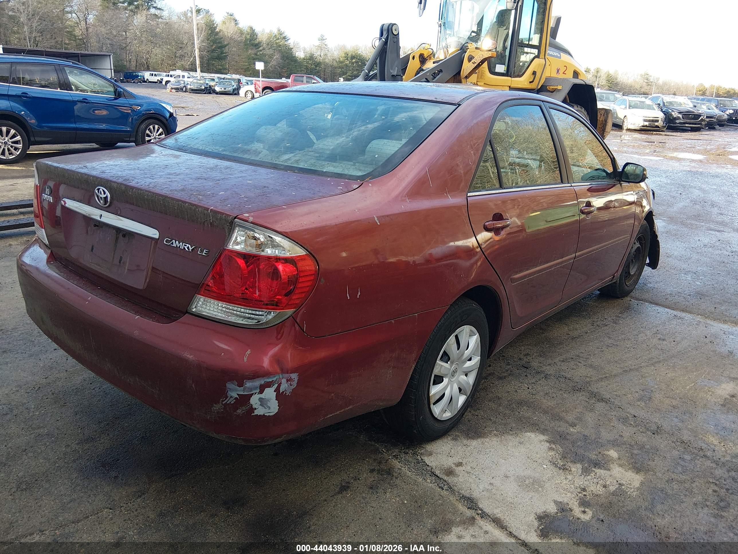 TOYOTA CAMRY image 4