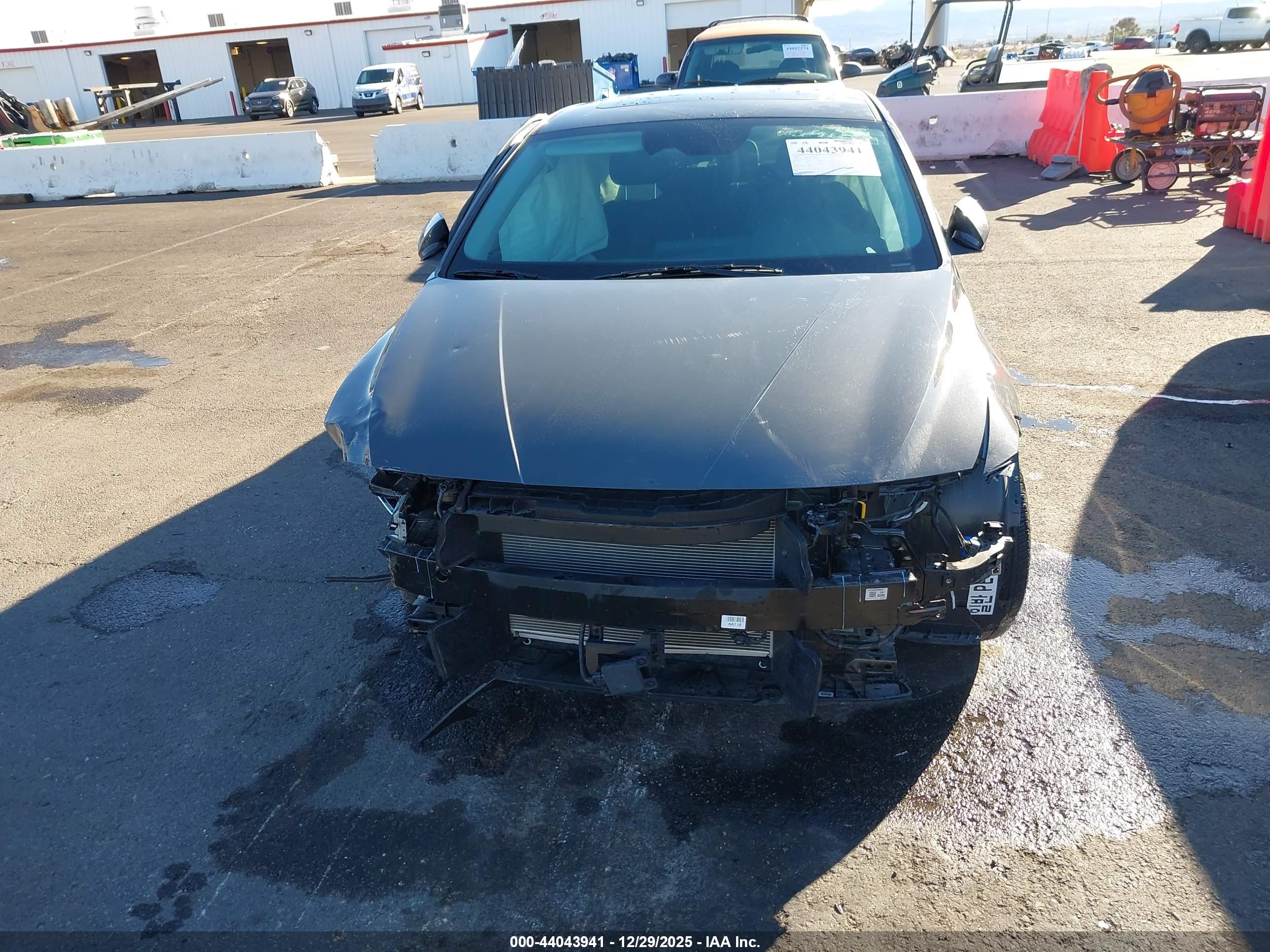 HYUNDAI ELANTRA image 6