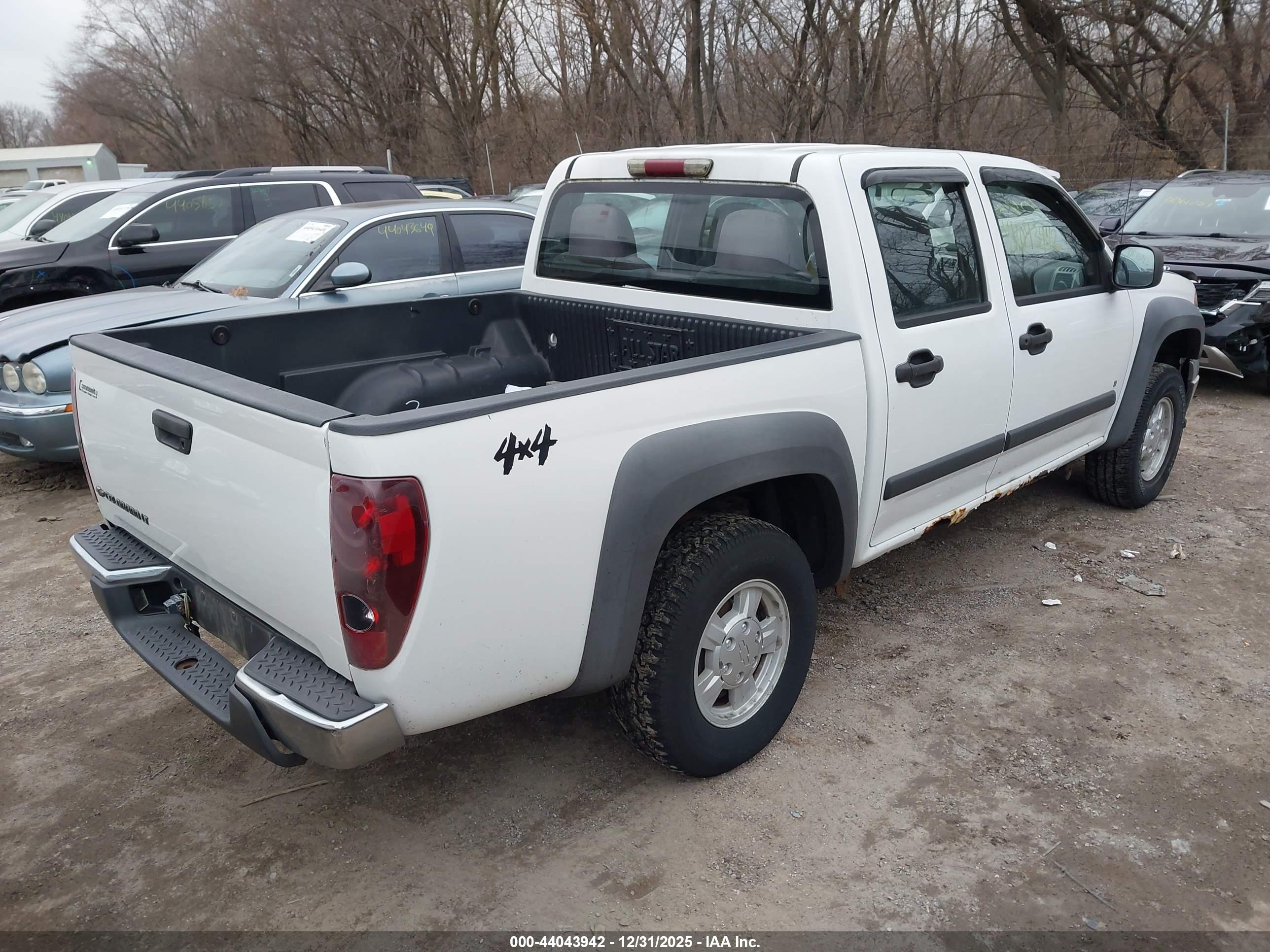 CHEVROLET COLORADO image 4